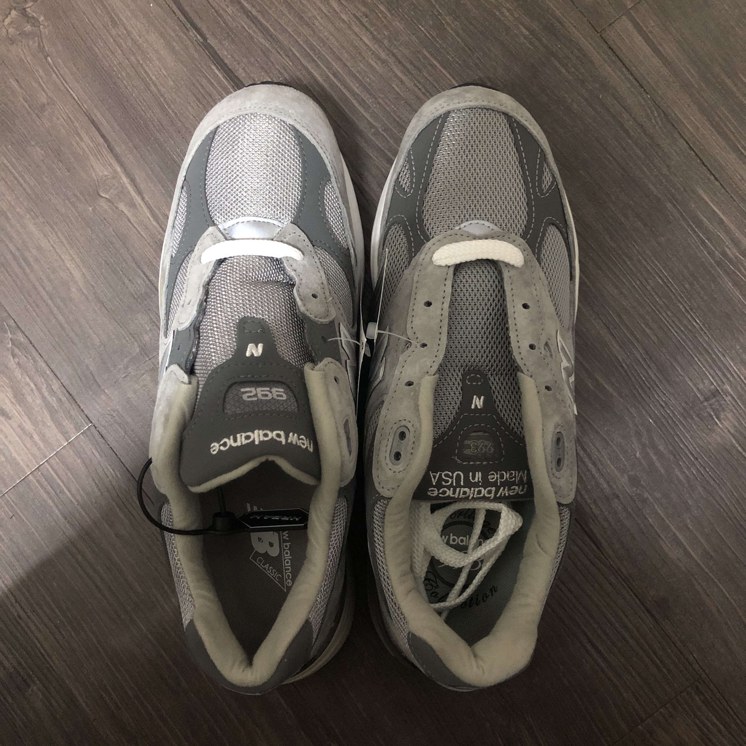 New Balance 992 Made in USA Grey - D Standard, (W) New Balance 993 Made in USA Grey - B Standard 착용 스타일