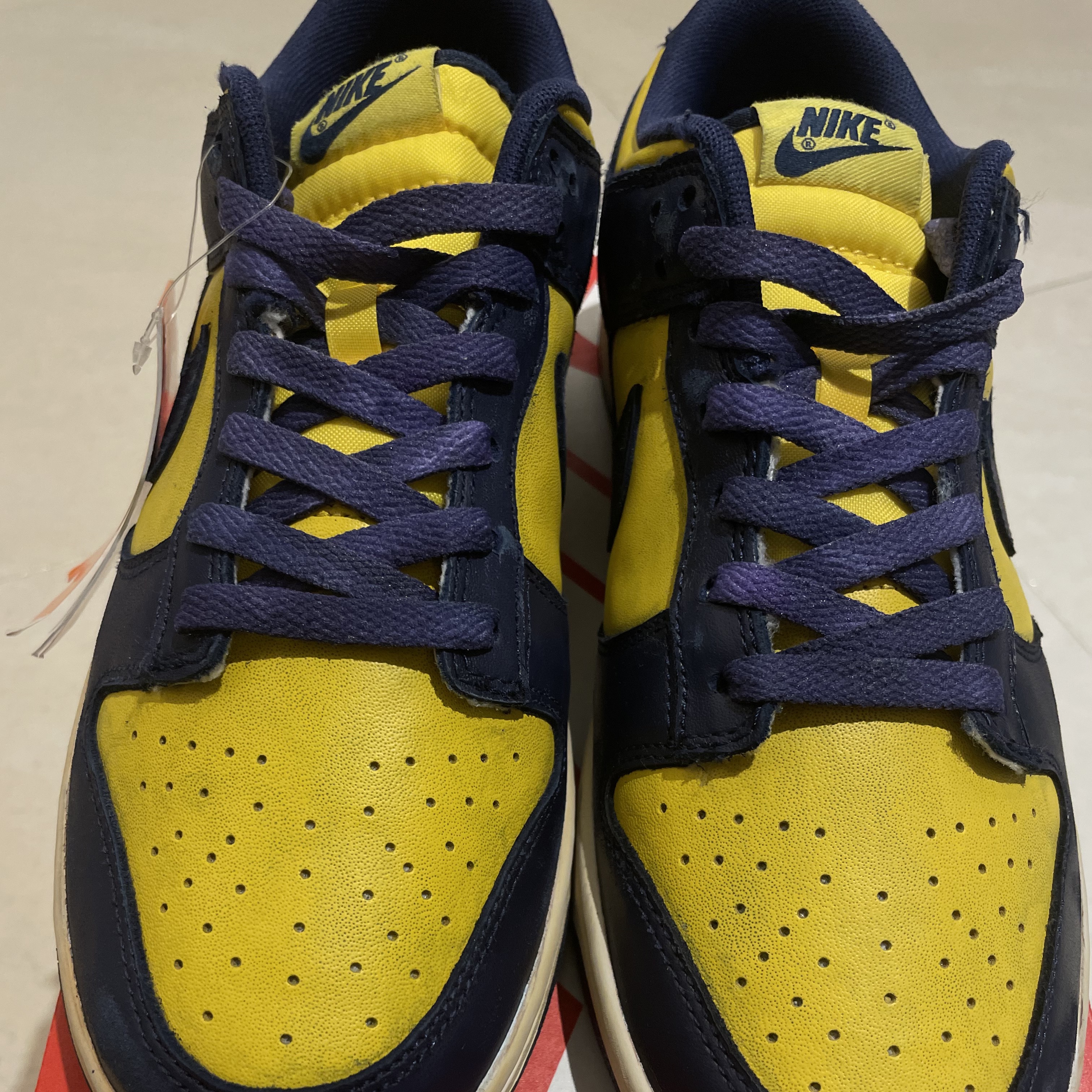 Nike Dunk Low Retro Varsity Maize 착용 스타일 - 5