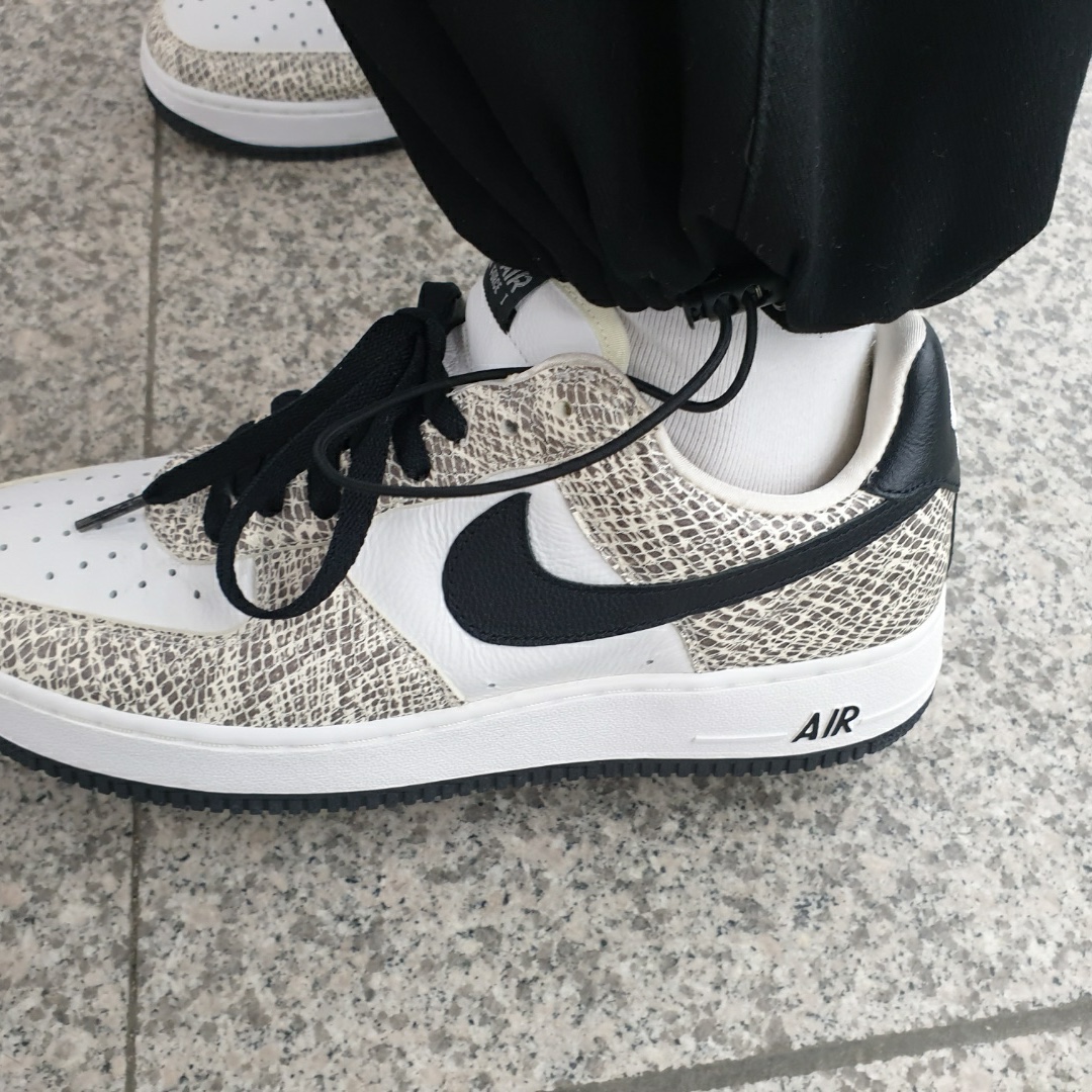 Nike Air Force 1 Low Cocoa Snake 2006 착용 스타일