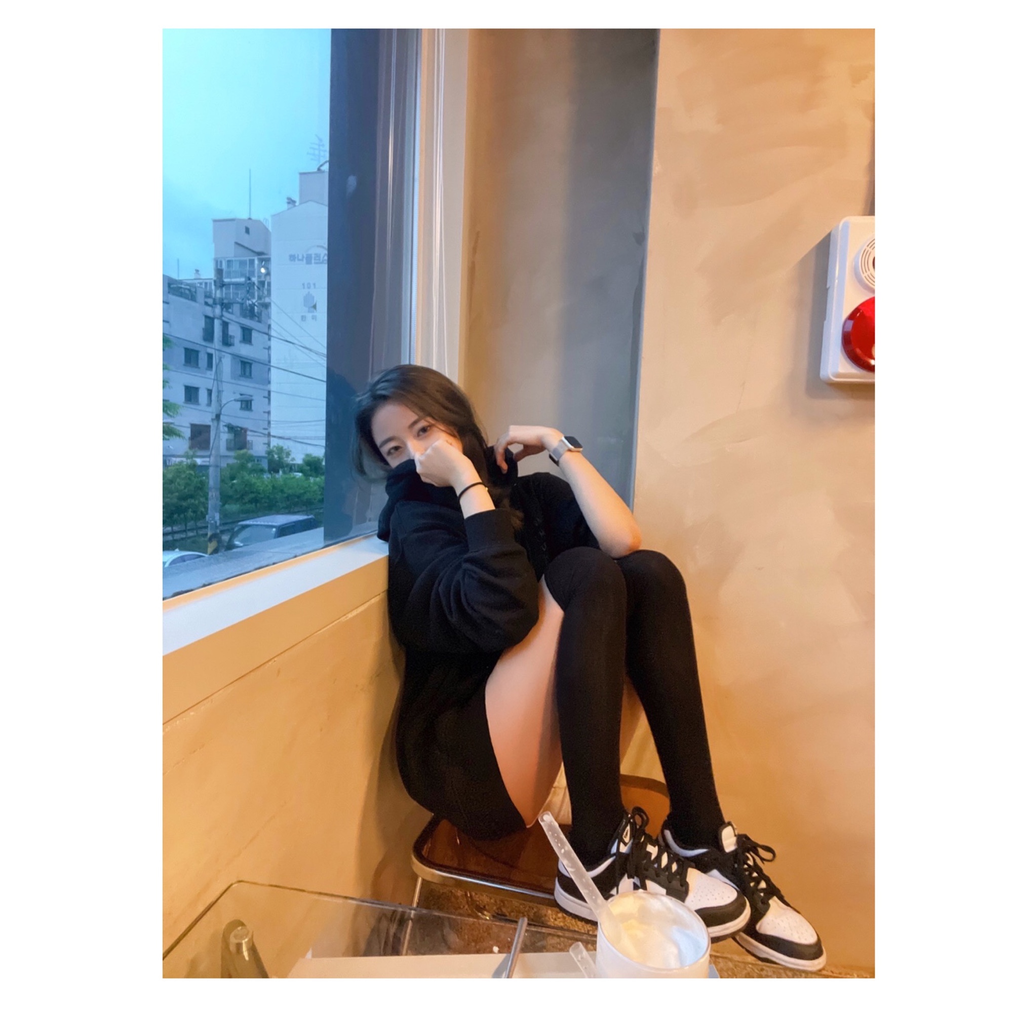 (W) Nike Dunk Low Black 착용 스타일