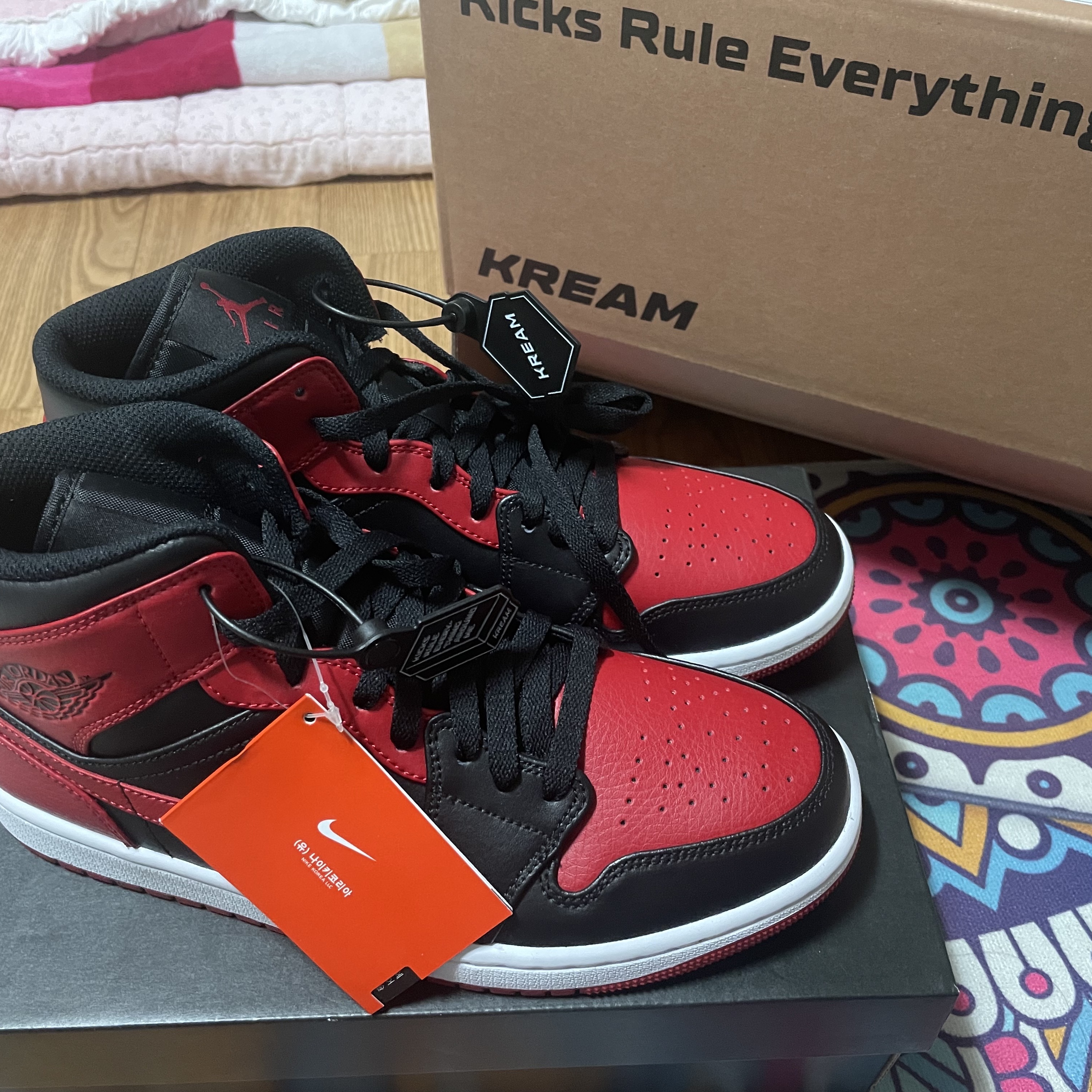 Jordan 1 Mid Bred Banned 2020 착용 스타일