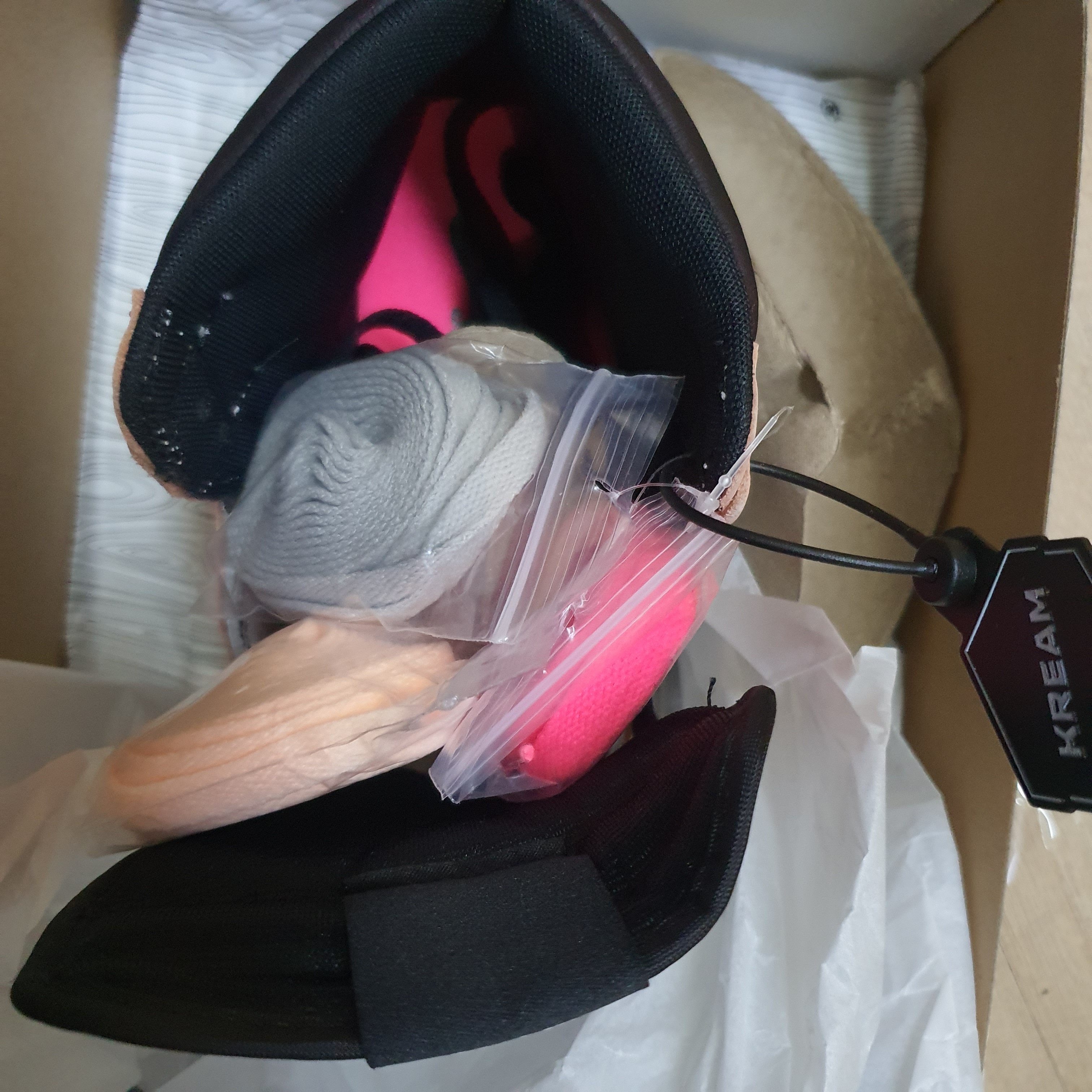 Jordan 1 Retro High OG Defiant SB NYC to Paris 착용 스타일 - 4