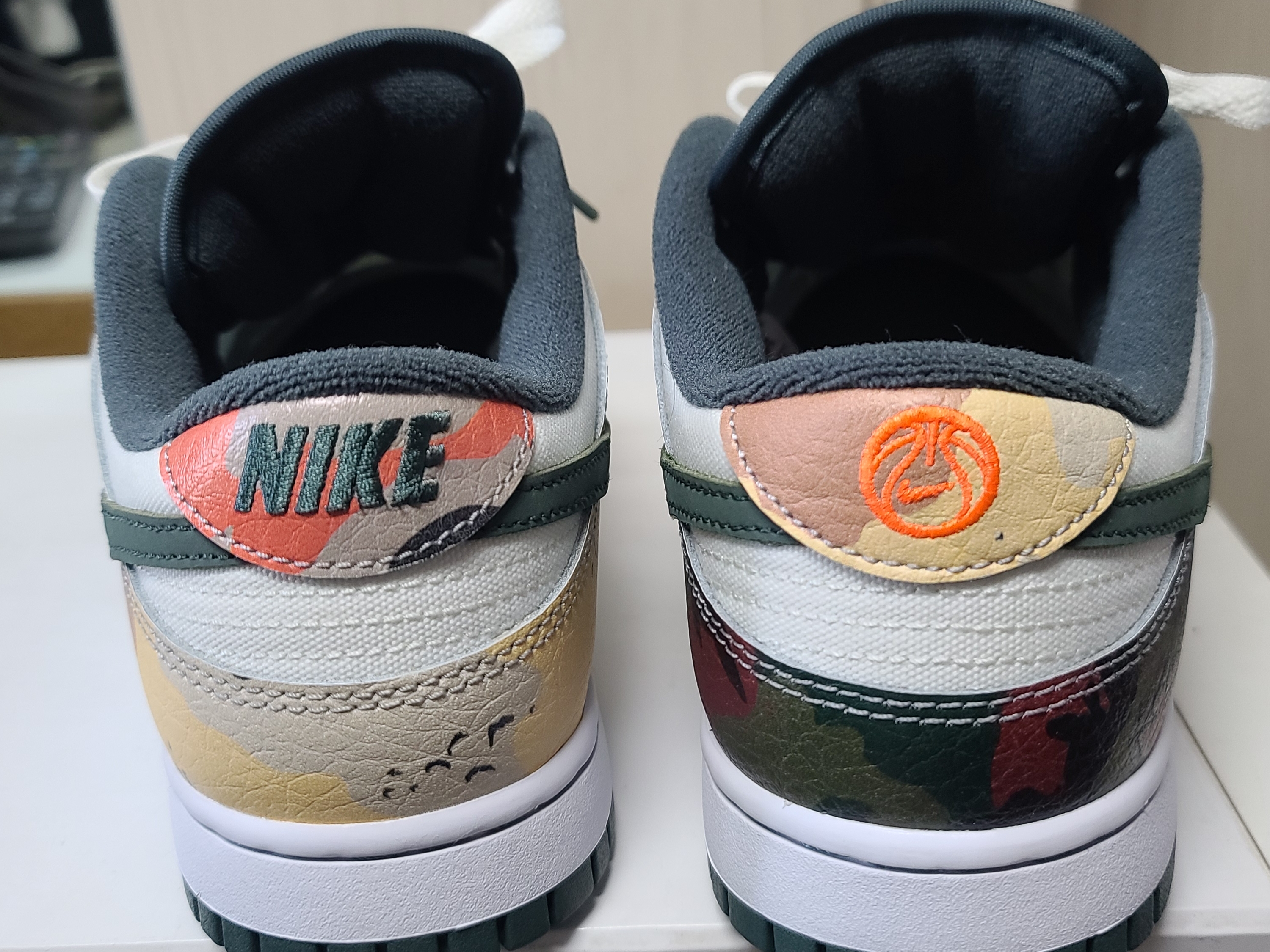 Nike Dunk Low SE Sail Multi Camo 착용 스타일 - 3