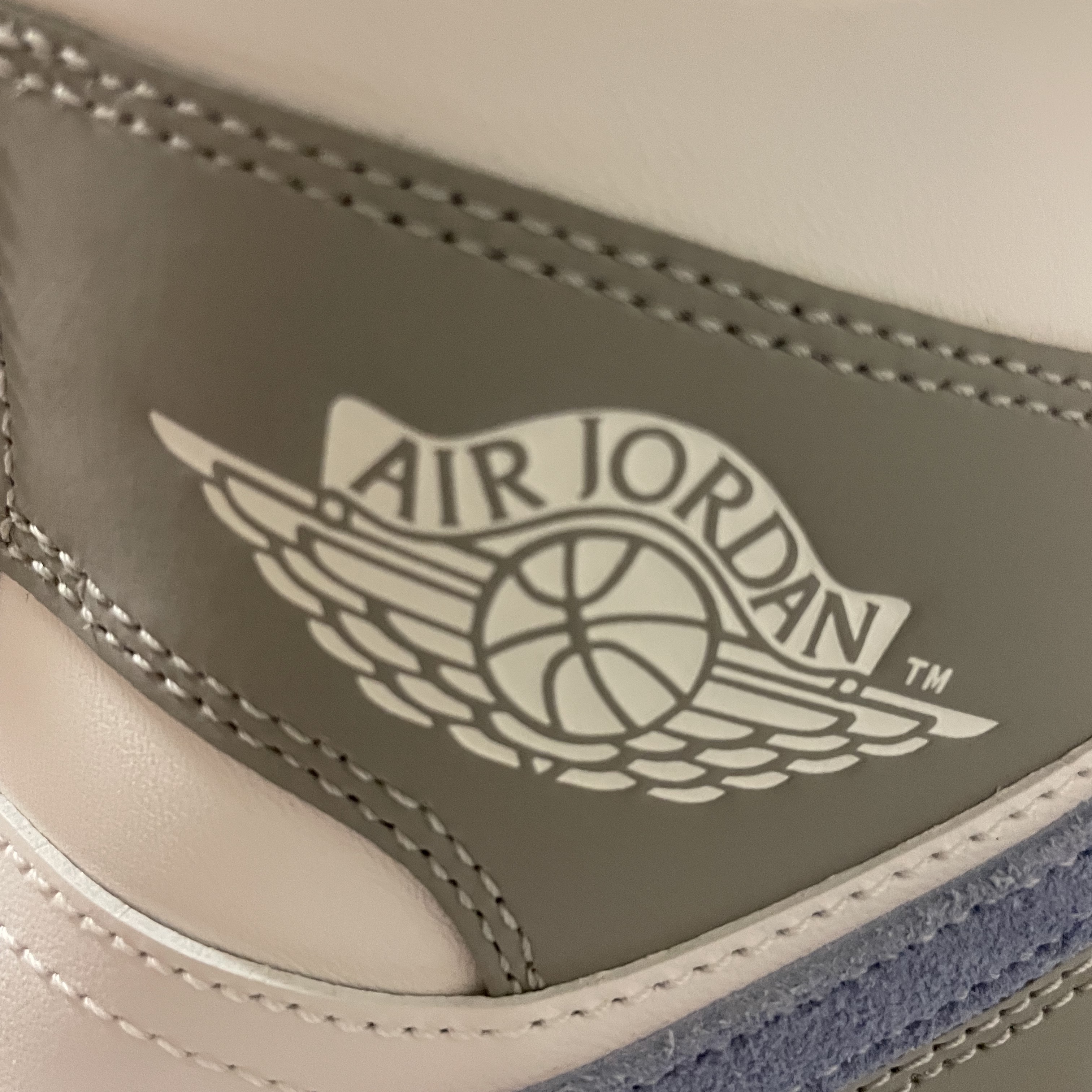 (W) Jordan 1 Mid Wolf Grey 착용 스타일 - 3
