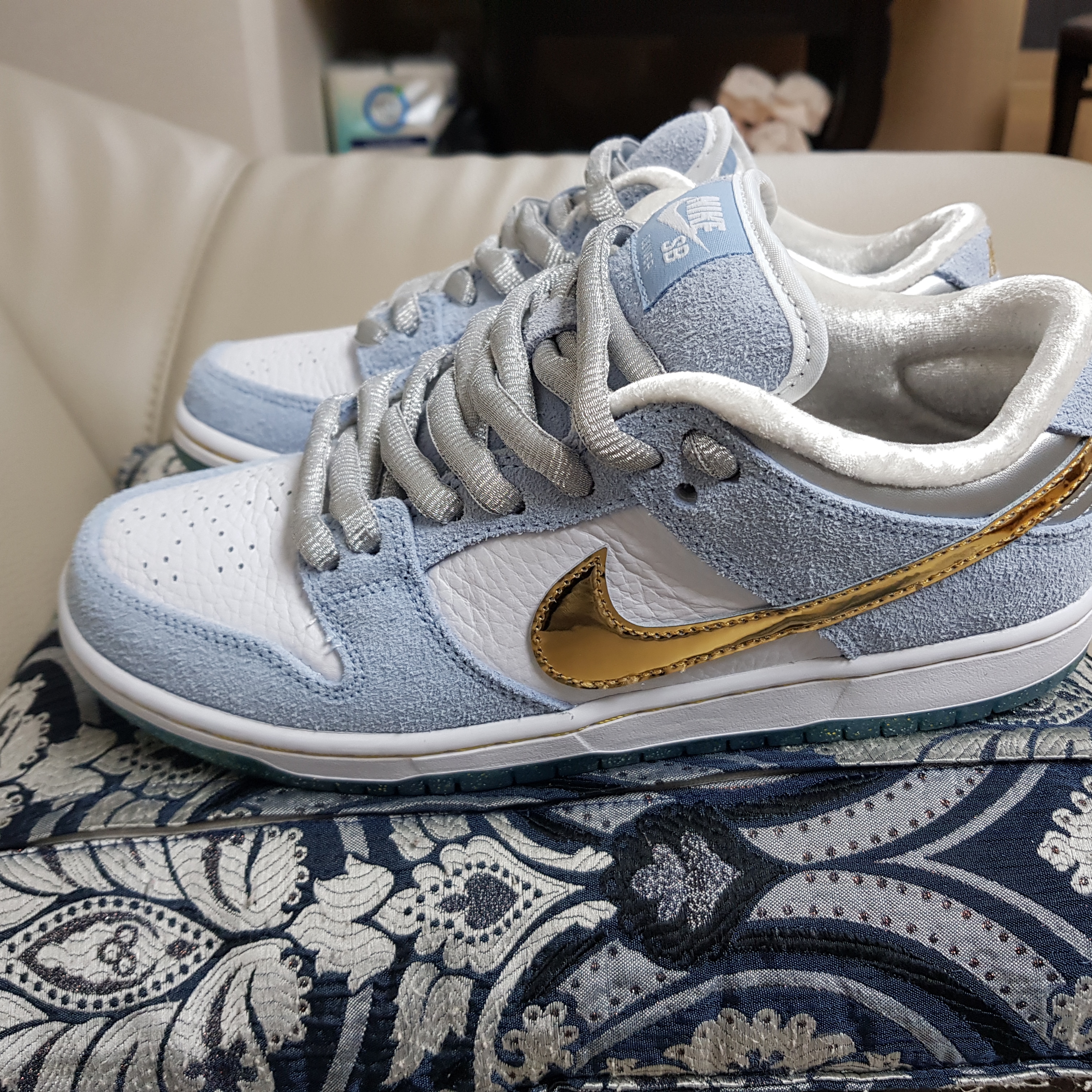 Nike x Sean Cliver SB Dunk Low Holiday Special 착용 스타일 - 2