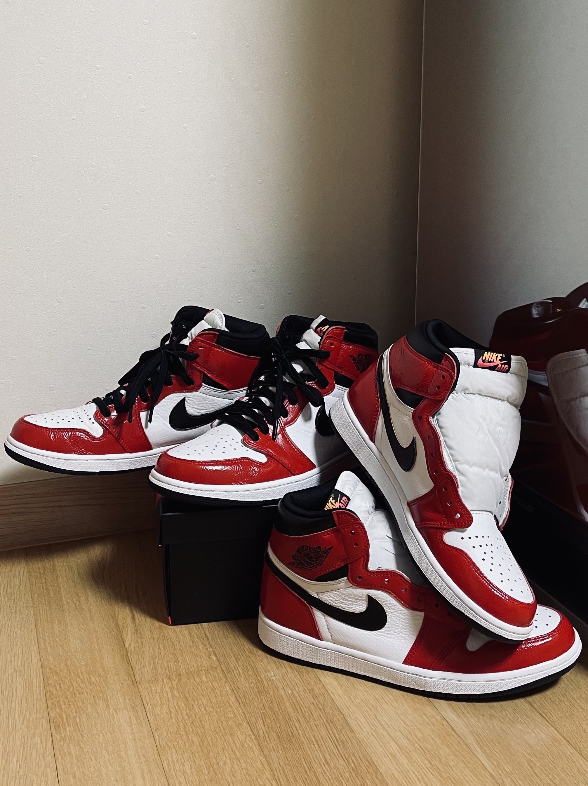 Jordan 1 Retro High OG Light Fusion Red 착용 스타일 - 2
