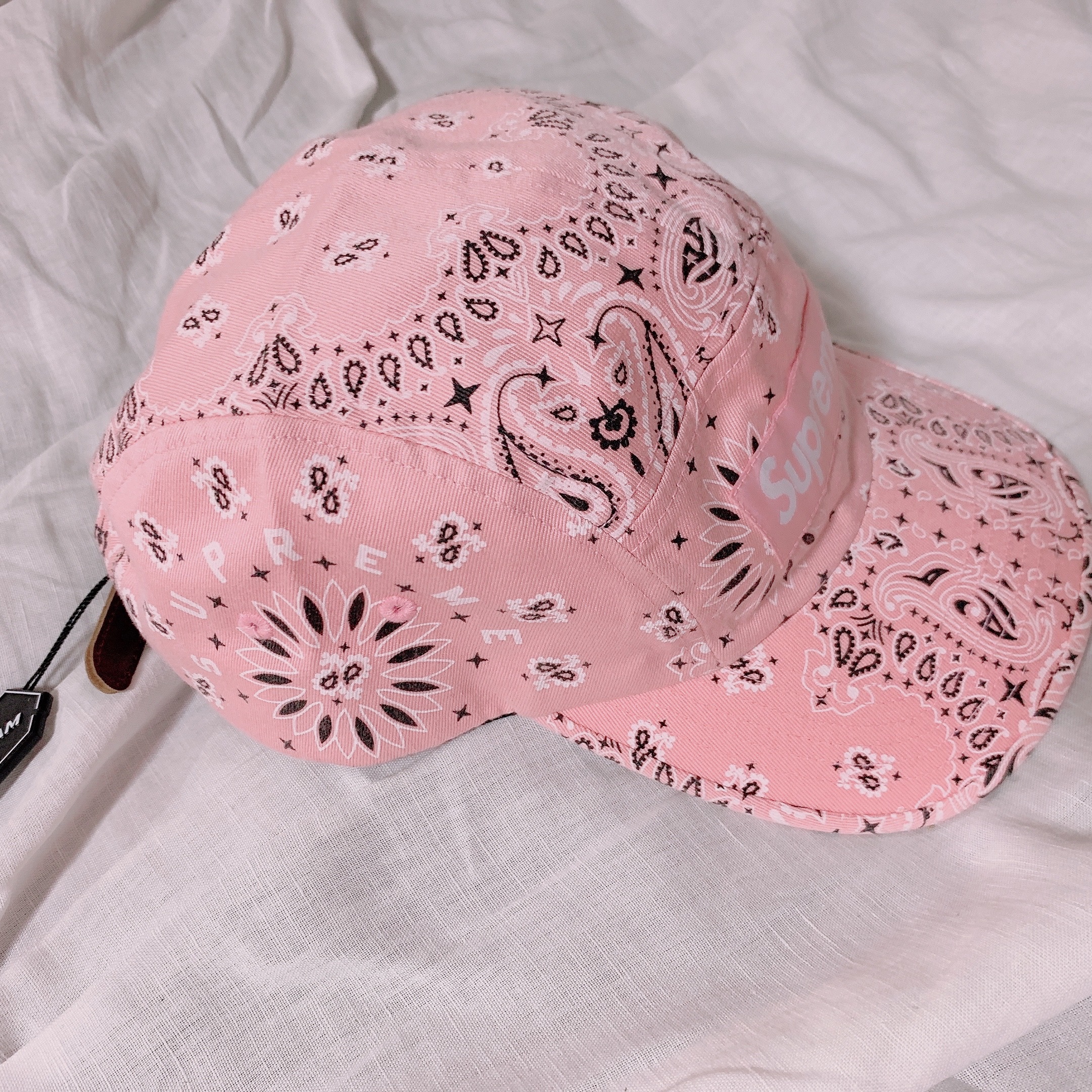 Supreme Bandana Camp Cap Pink - 21SS 착용 스타일 - 2