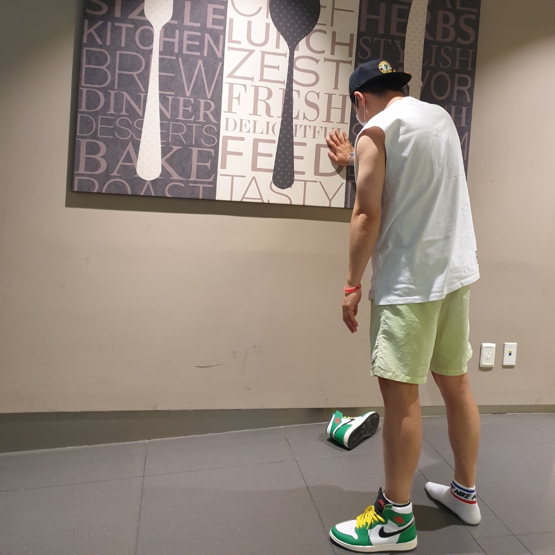 (W) Jordan 1 Retro High OG Lucky Green 착용 스타일