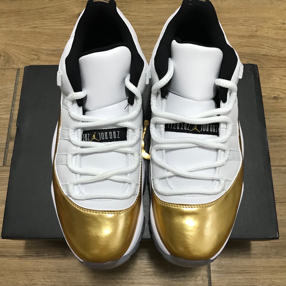 Jordan 11 Retro Low Closing Ceremony 착용 스타일
