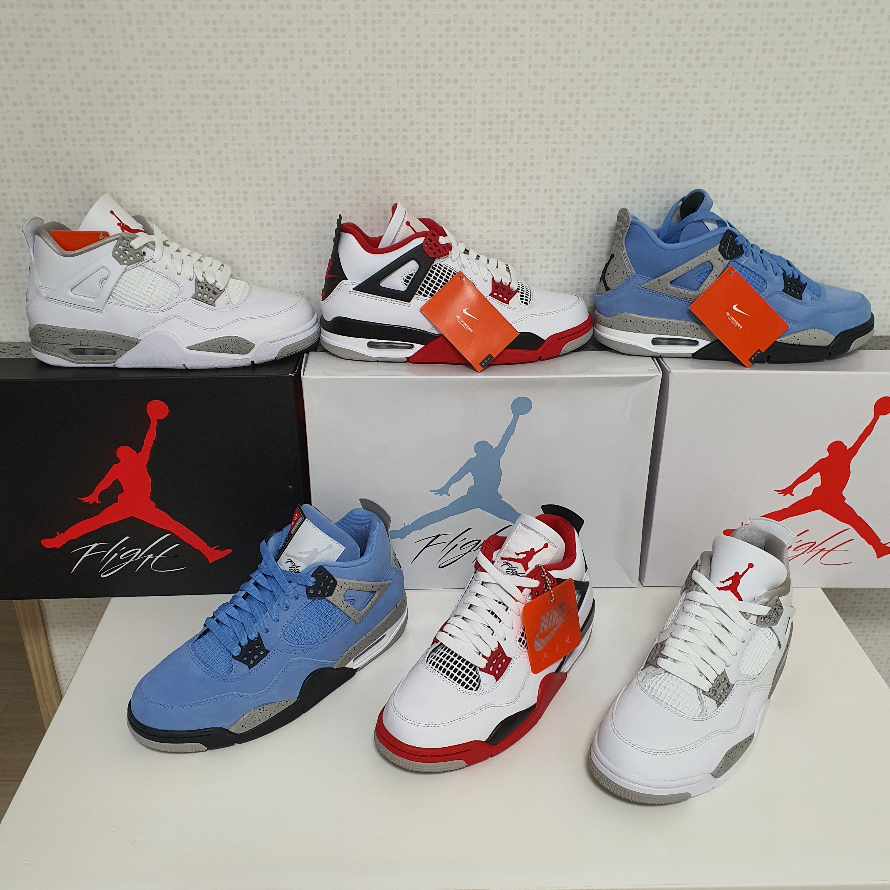 Jordan 4 Retro Tech White, Jordan 4 Retro OG Fire Red 2020 착용 스타일 - 1