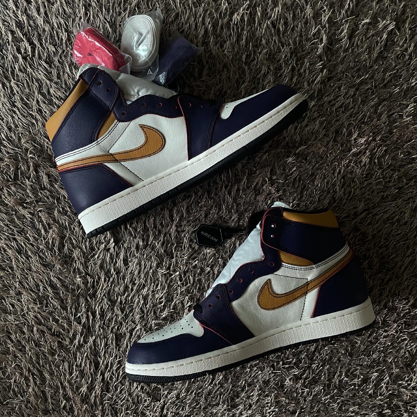 Jordan 1 Retro High OG Defiant SB LA to Chicago 착용 스타일 - 1