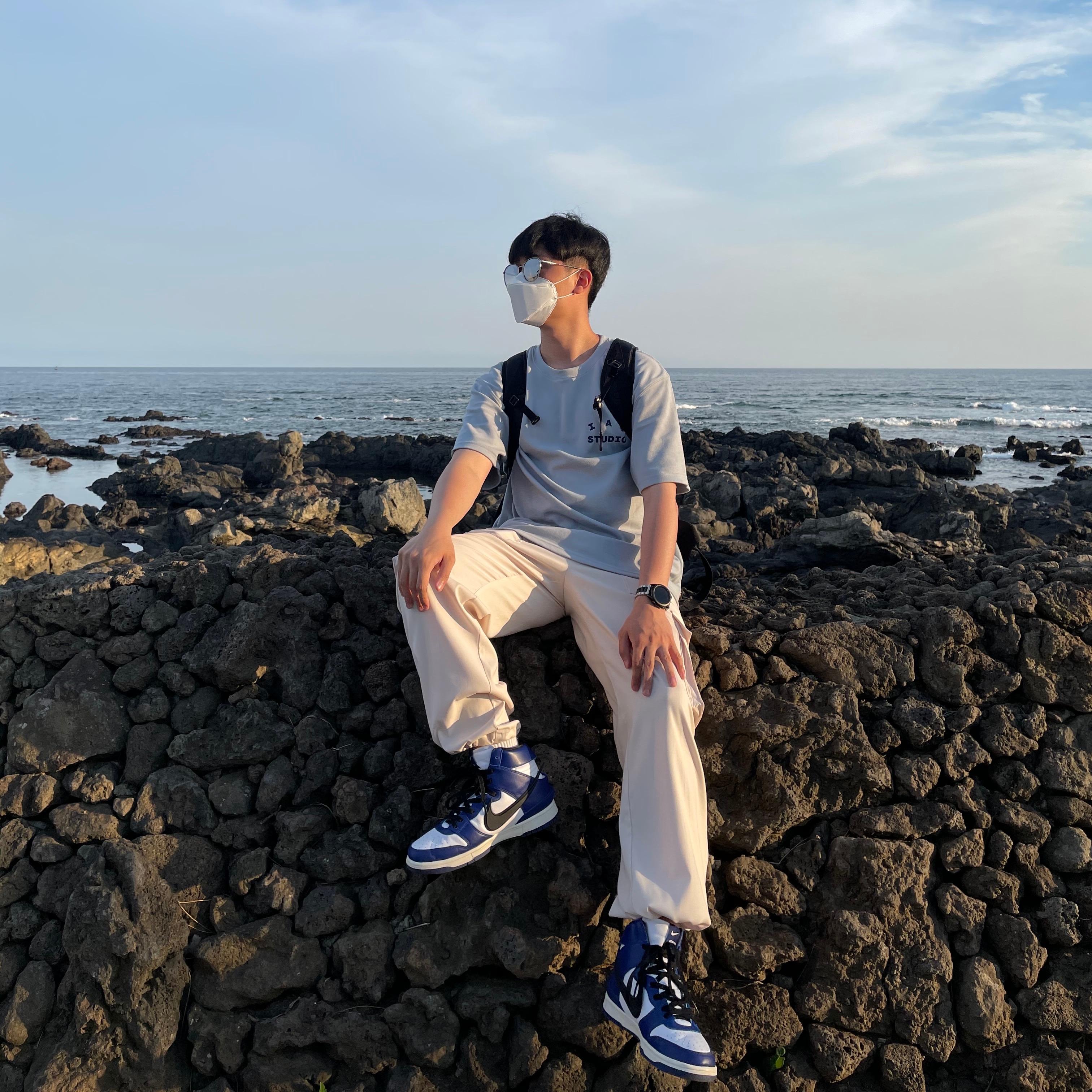 Nike x Ambush Dunk High Deep Royal Blue, IAB Studio T-Shirt Ash Blue - 21SS 착용 스타일 - 3