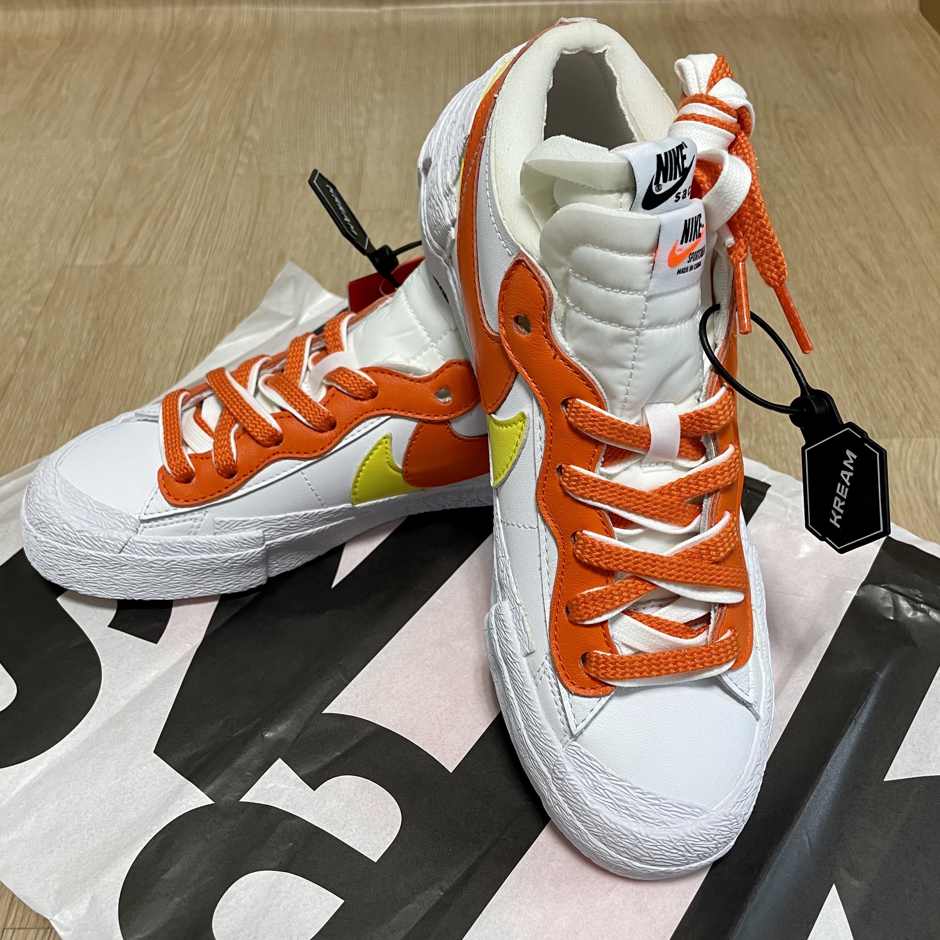 Nike x Sacai Blazer Low Magma Orange 착용 스타일 - 1