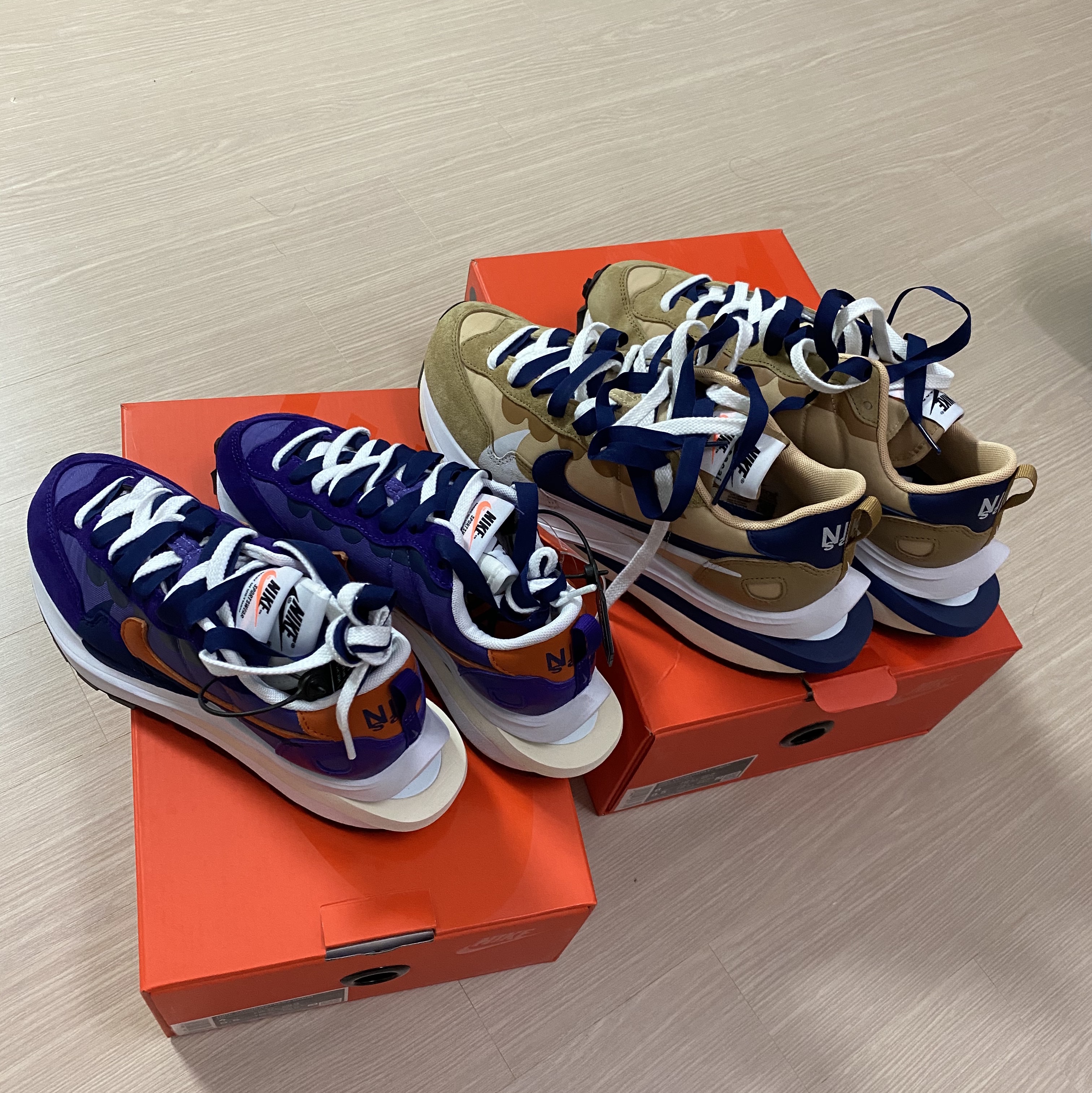 Nike x Sacai VaporWaffle Sesame and Blue Void, Nike x Sacai VaporWaffle Dark Iris 착용 스타일