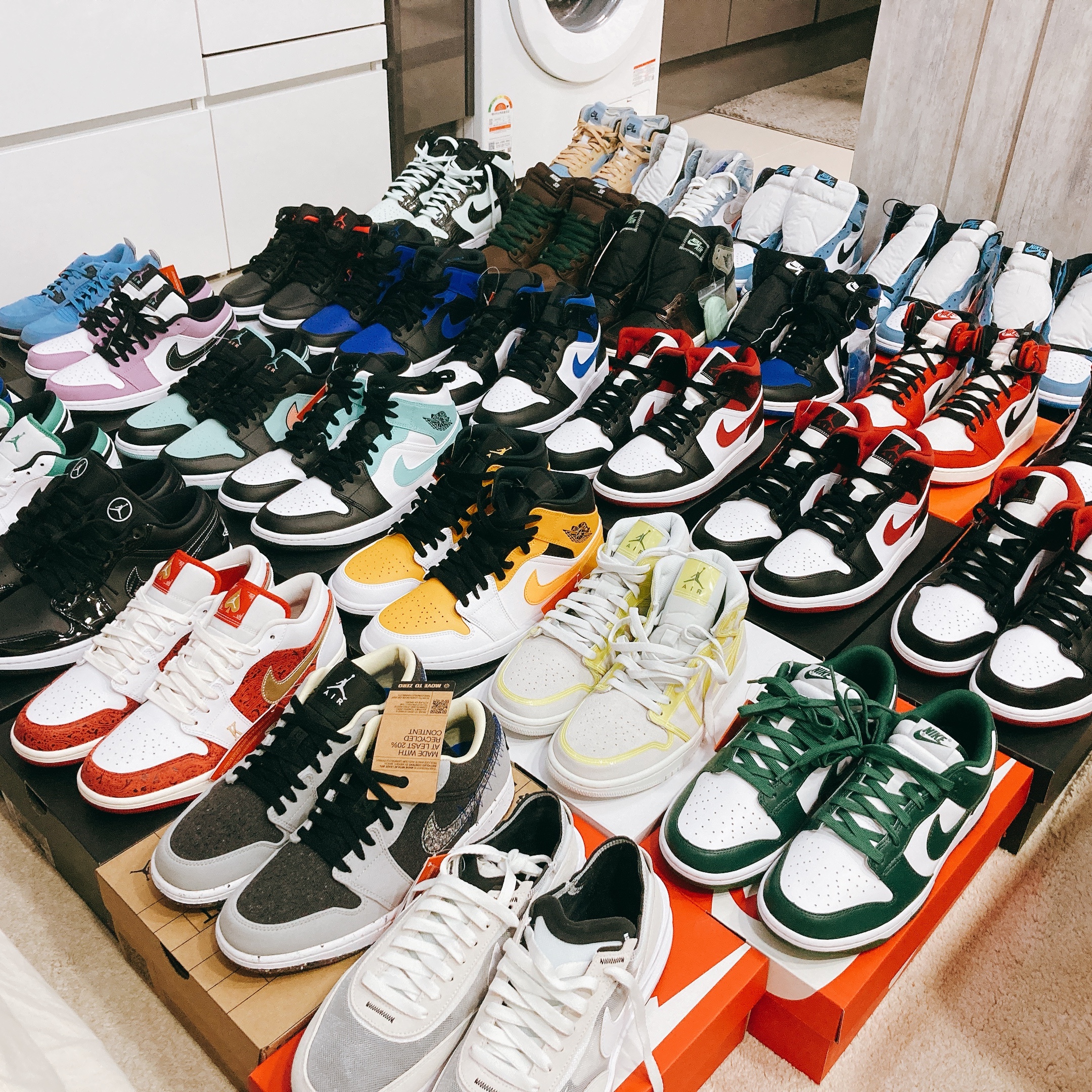 Jordan 1 Retro High OG Hyper Royal, Jordan 1 Retro High OG University Blue 착용 스타일