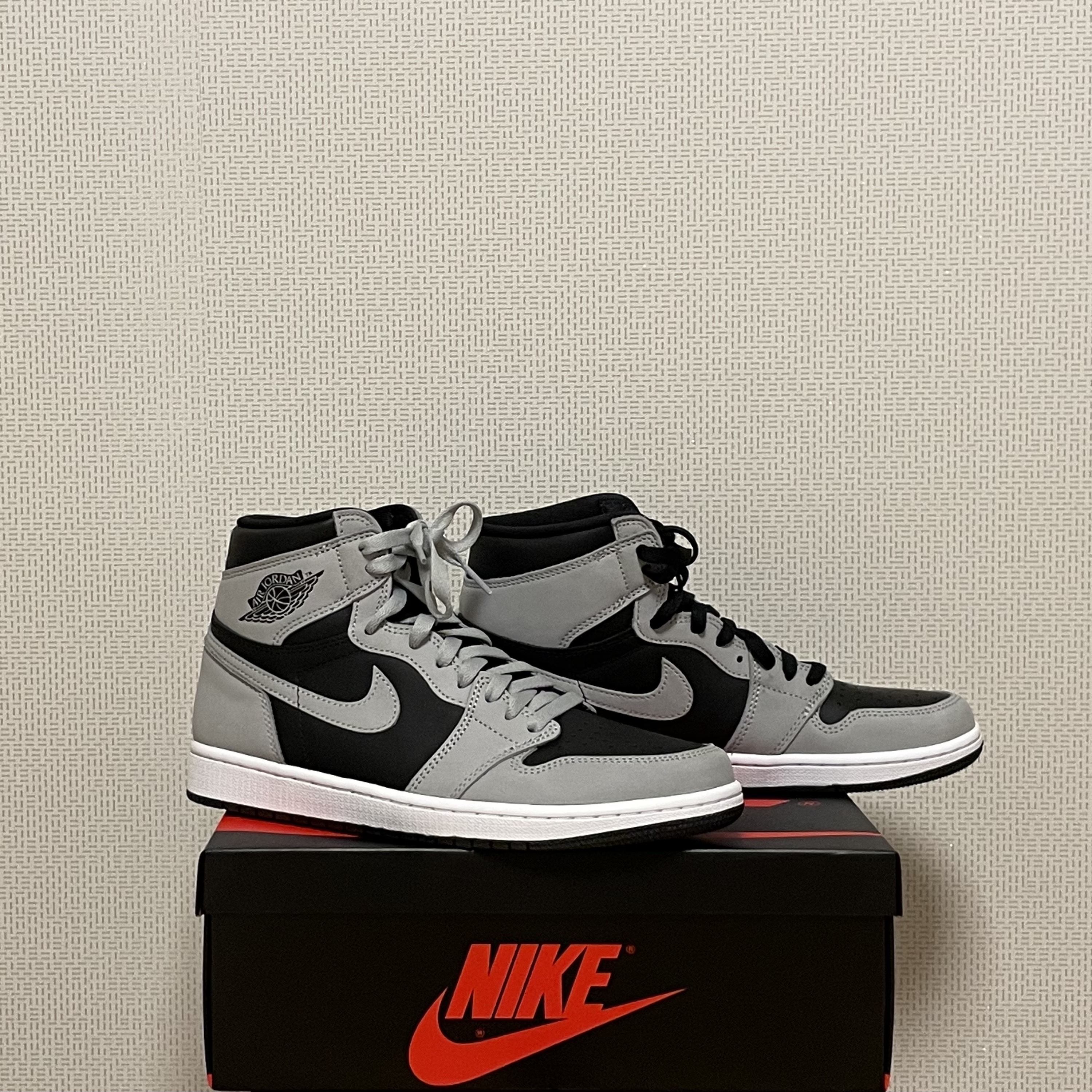 Jordan 1 Retro High OG Shadow 2.0 착용 스타일 - 1