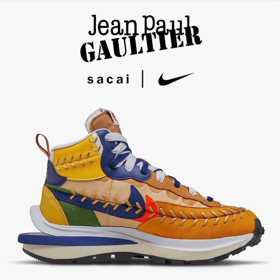 Nike x Sacai VaporWaffle Dark Iris, Nike x Sacai VaporWaffle Sesame and Blue Void 착용 스타일 - 1