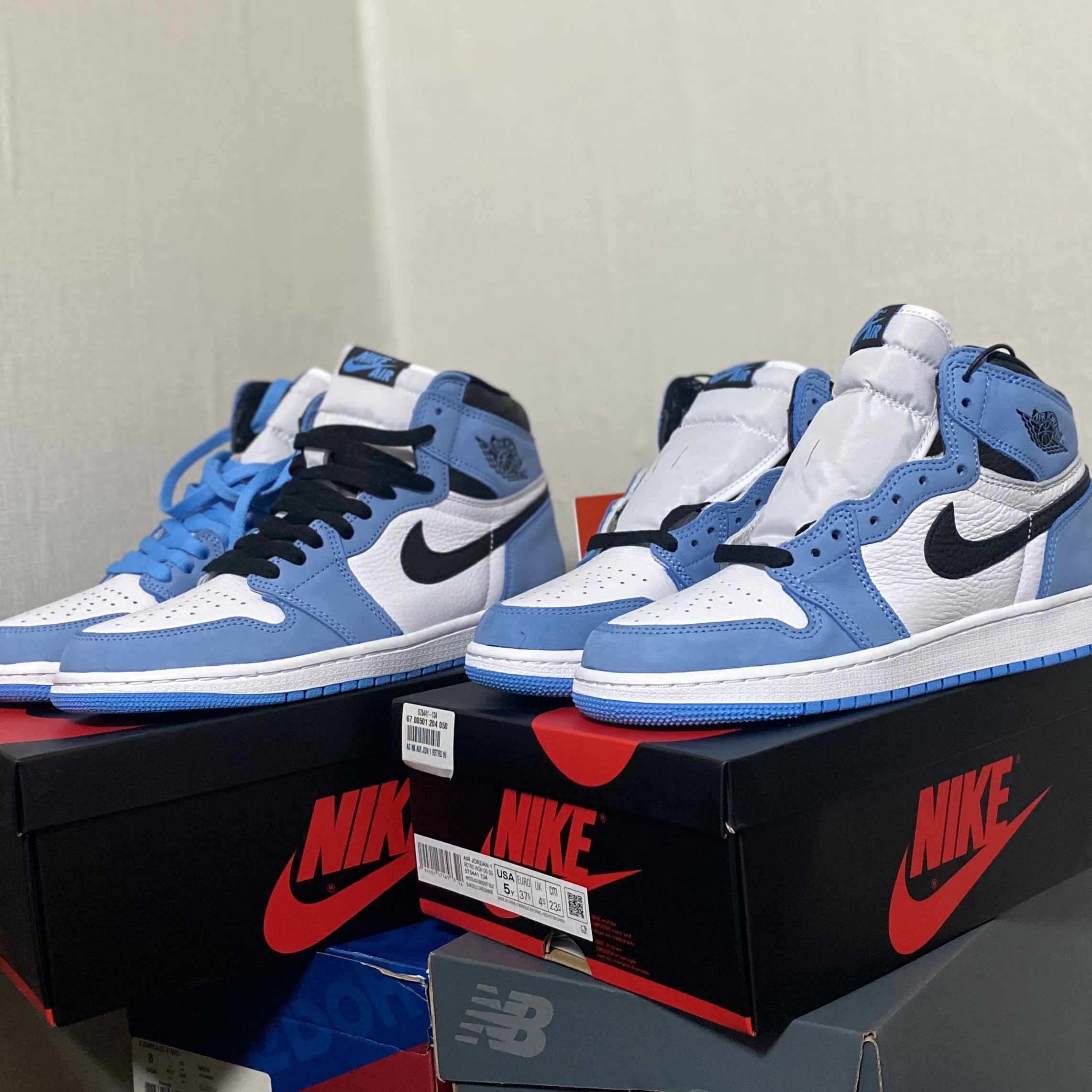 Jordan 1 Retro High OG University Blue, (GS) Jordan 1 Retro High OG University Blue 착용 스타일
