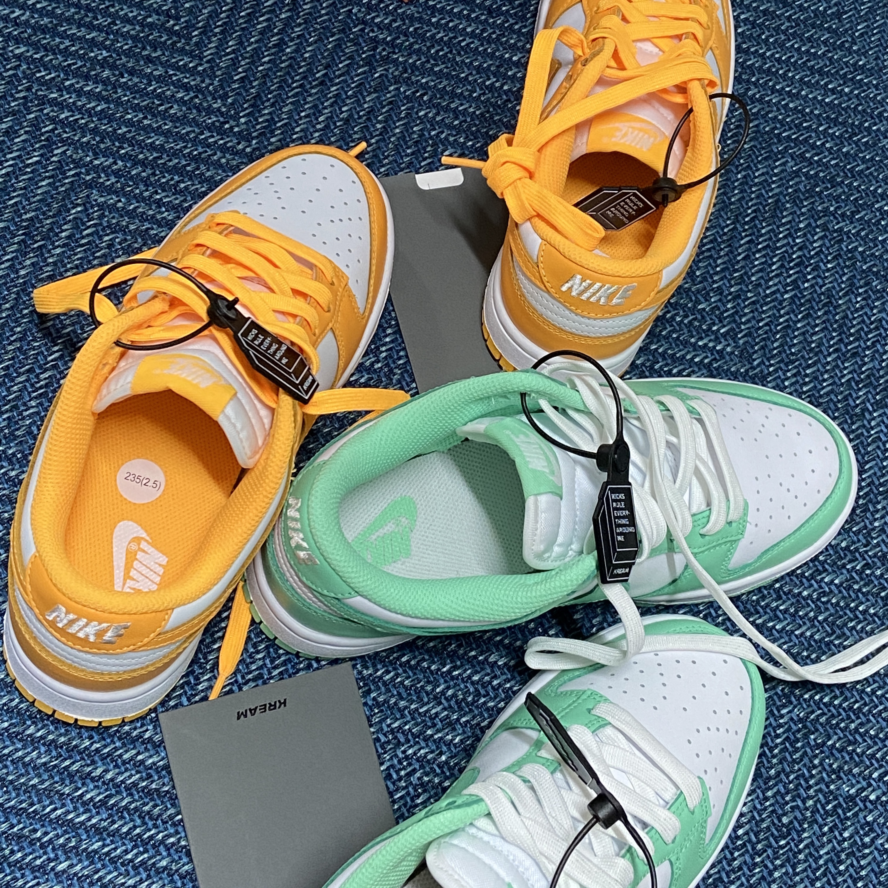 (W) Nike Dunk Low Green Glow, (W) Nike Dunk Low Laser Orange 착용 스타일