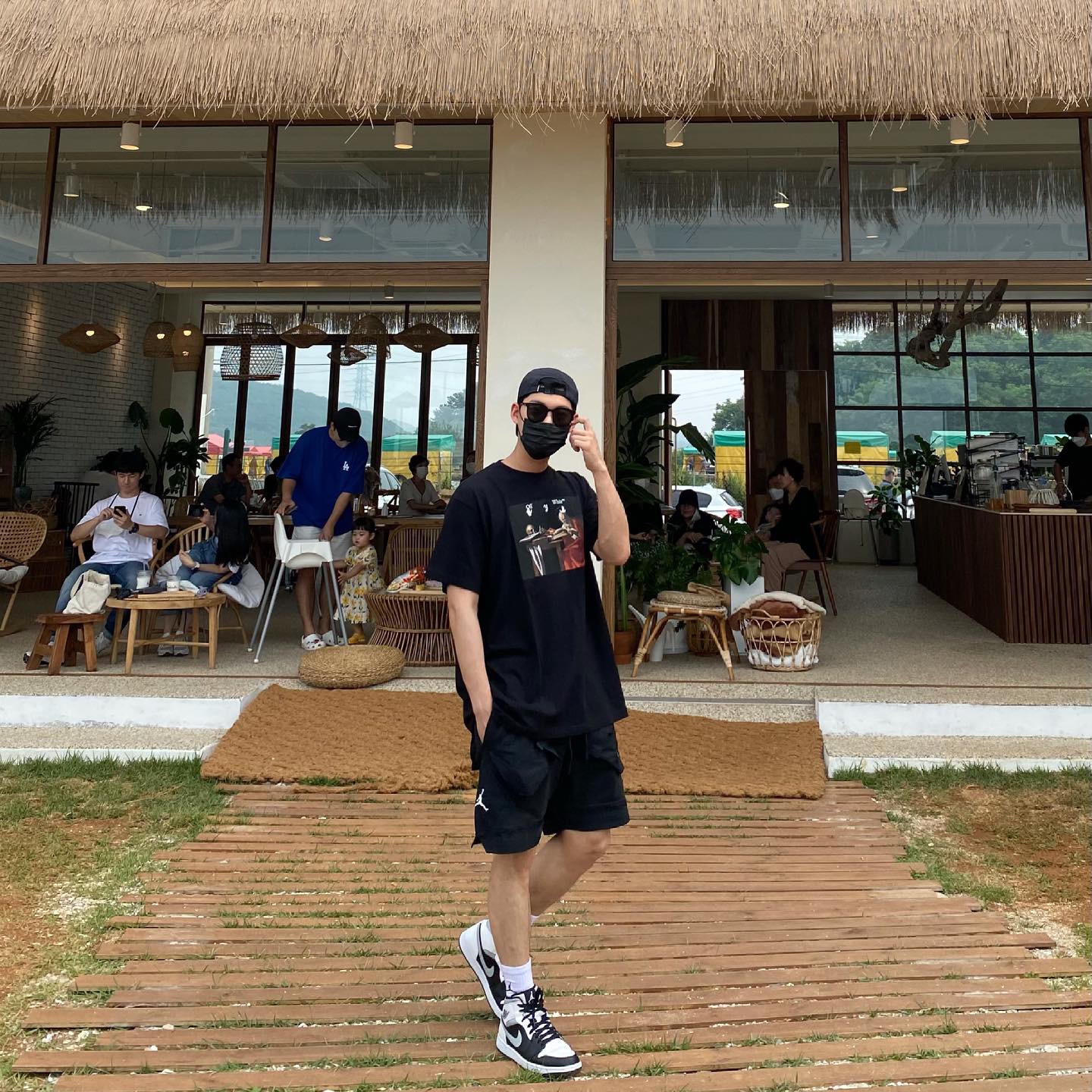 insta : @jonghwa_07님의 스타일 - 1