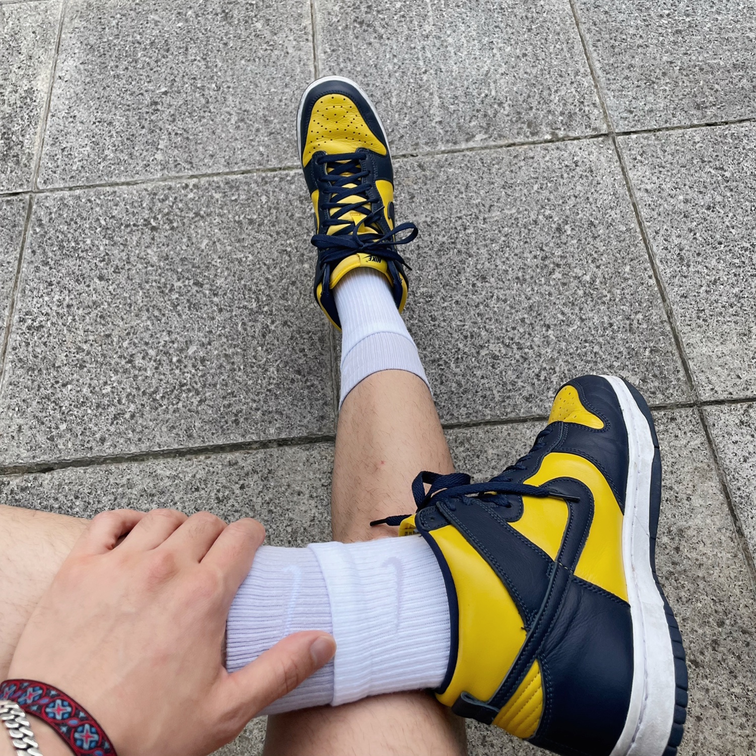 Nike Dunk High SP Maize & Blue 착용 스타일