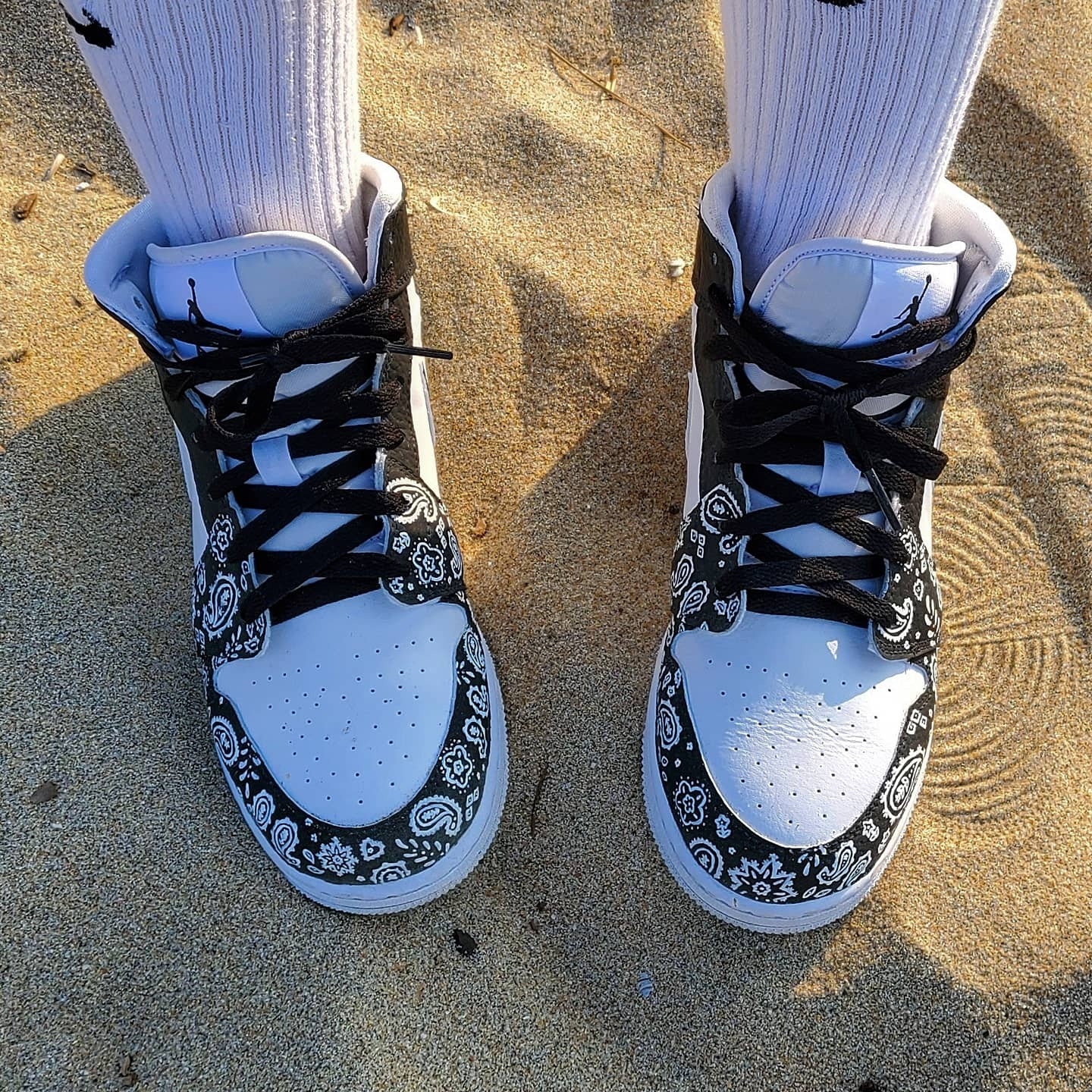 (GS) Jordan 1 Mid Triple White 착용 스타일 - 2