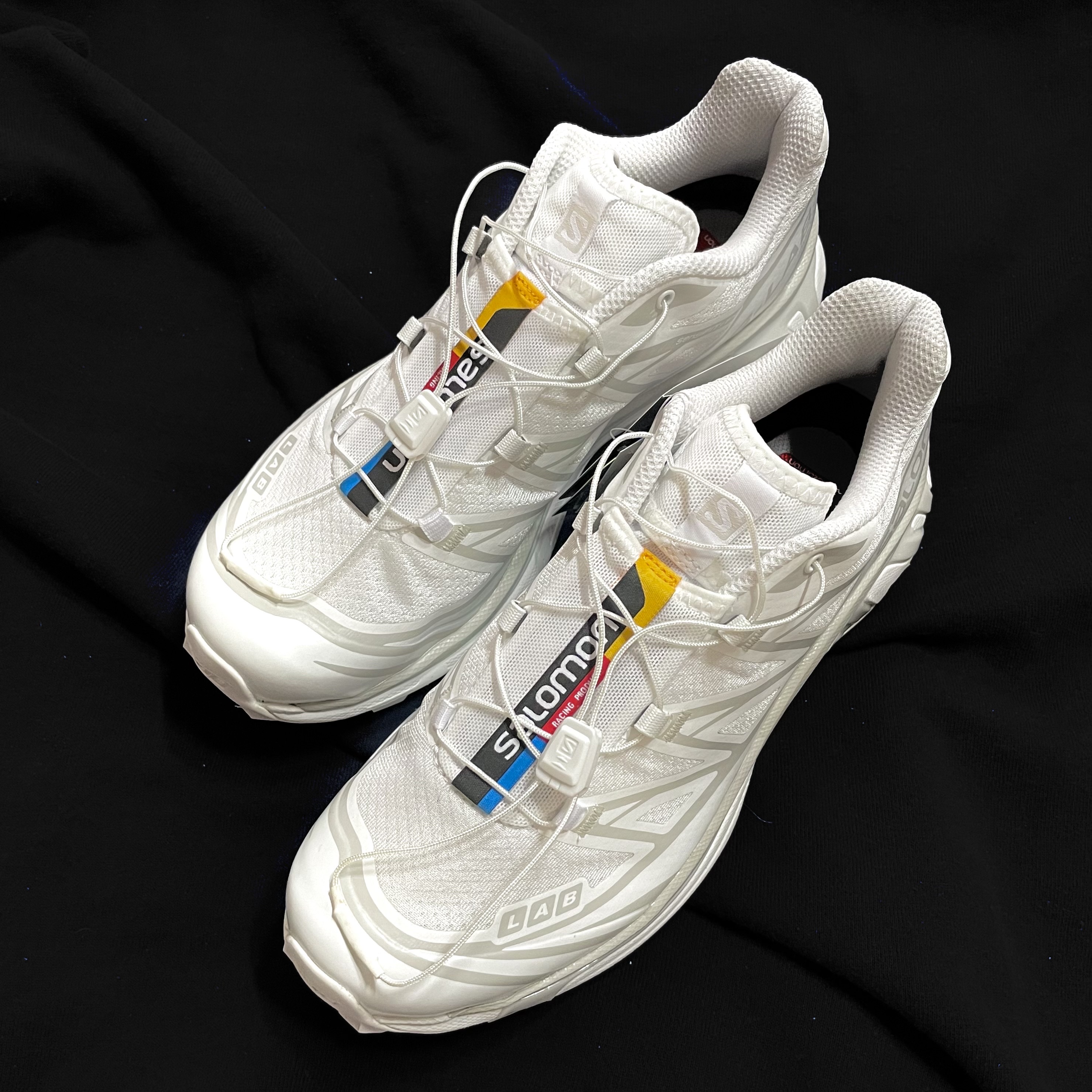 Salomon XT-6 ADV White 착용 스타일