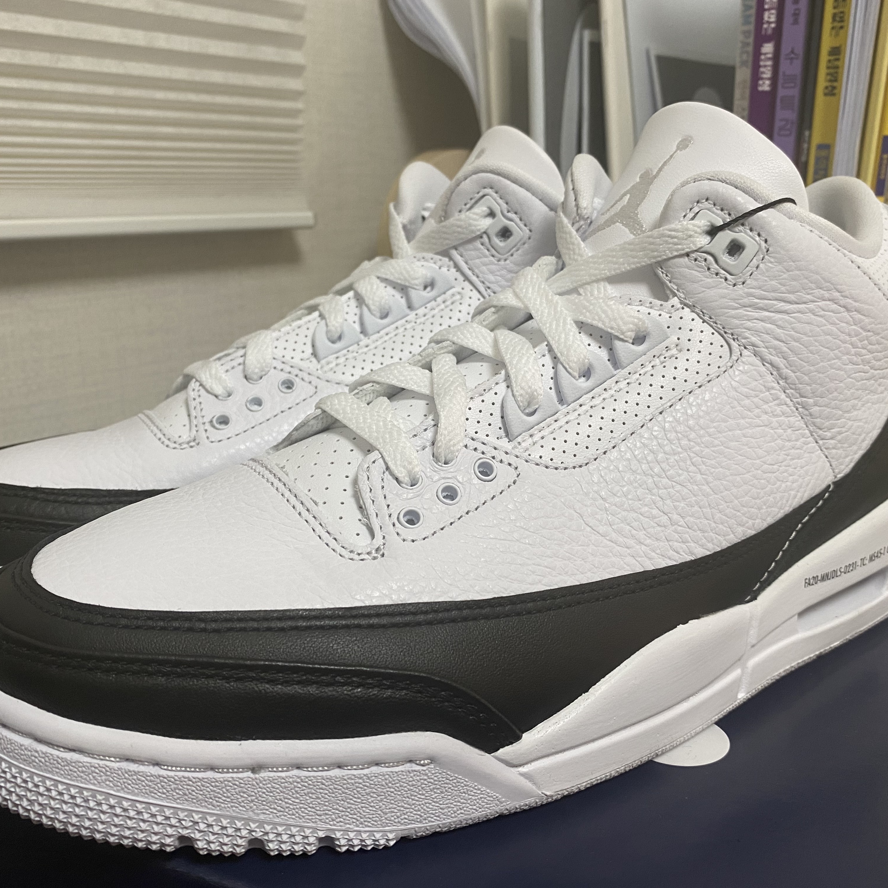 Jordan 3 x Fragment Retro SP White Black 착용 스타일 - 1