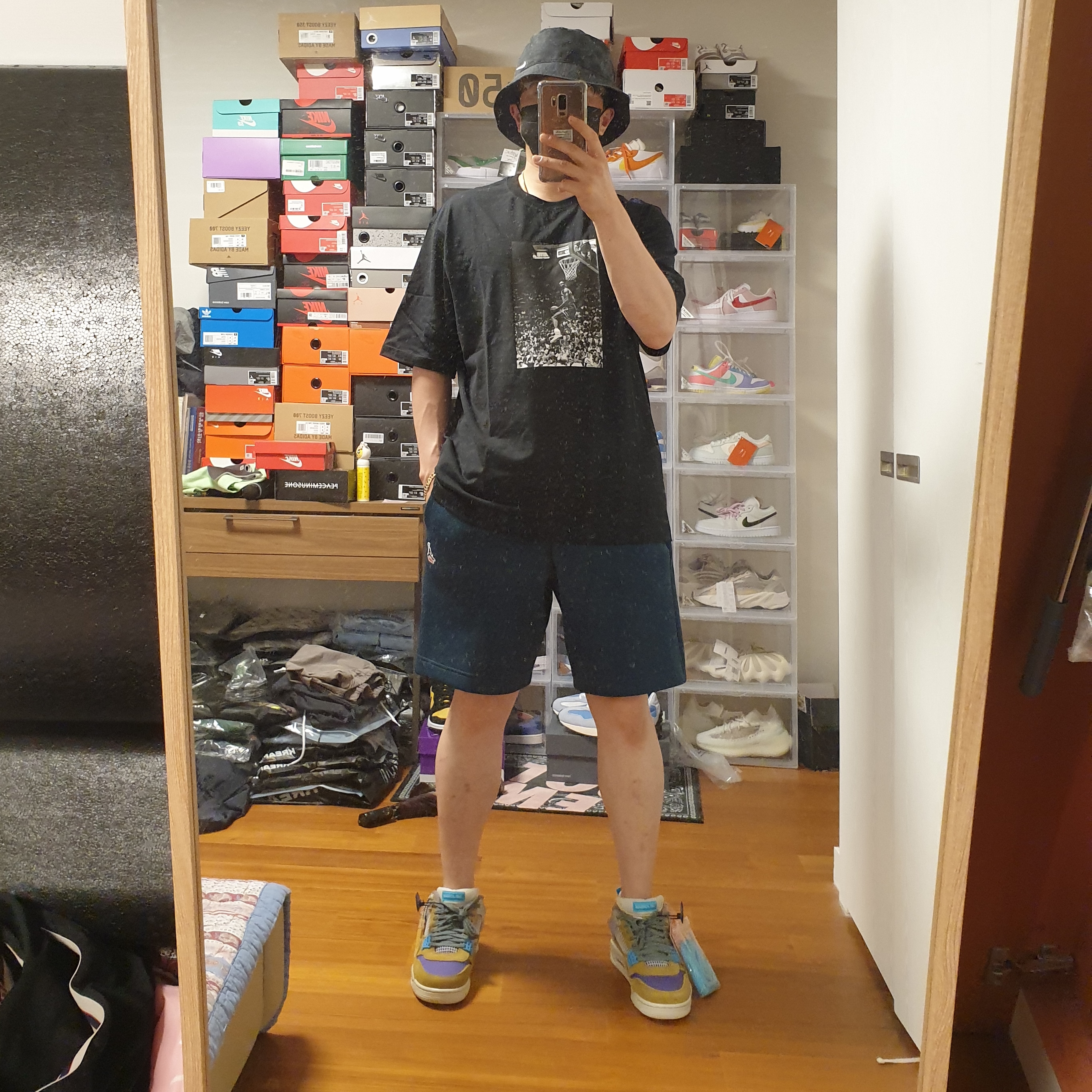 Jordan 4 x Union Retro SP Desert Moss, Jordan x Union Leisure Shorts Navy 착용 스타일 - 2
