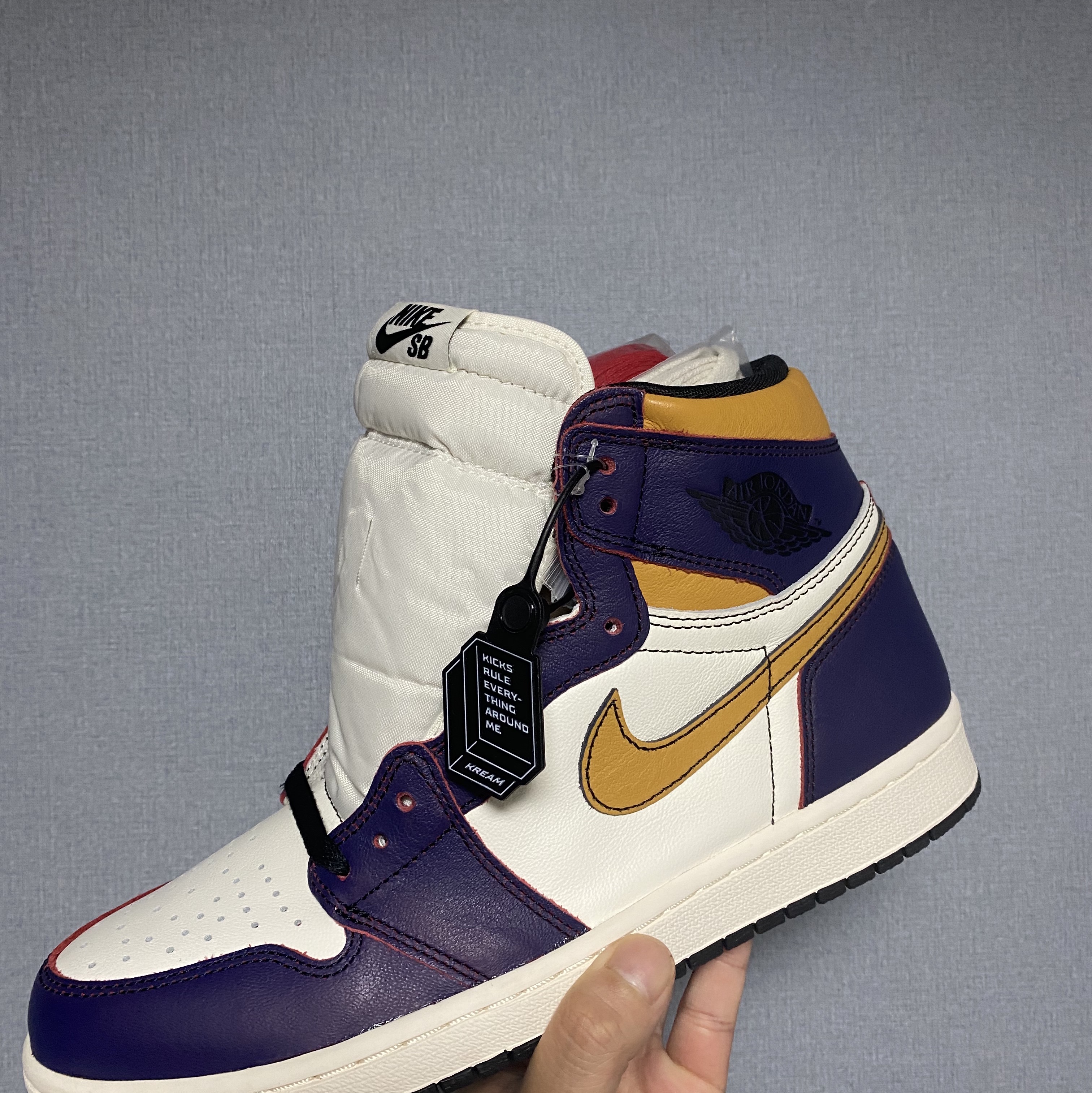 Jordan 1 Retro High OG Defiant SB LA to Chicago 착용 스타일 - 1