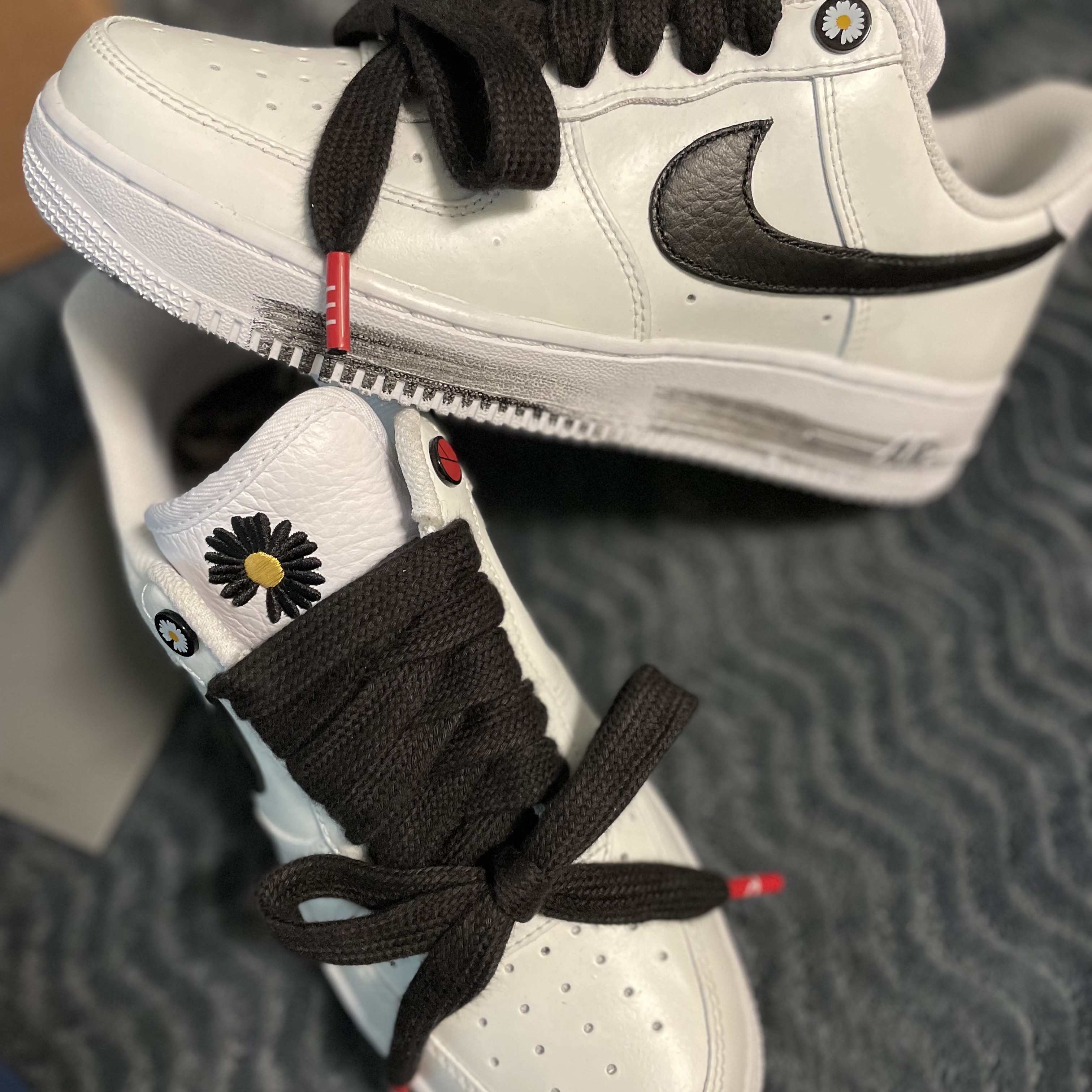 Nike x Peaceminusone Air Force 1 Low Para-Noise 2.0 착용 스타일 - 3
