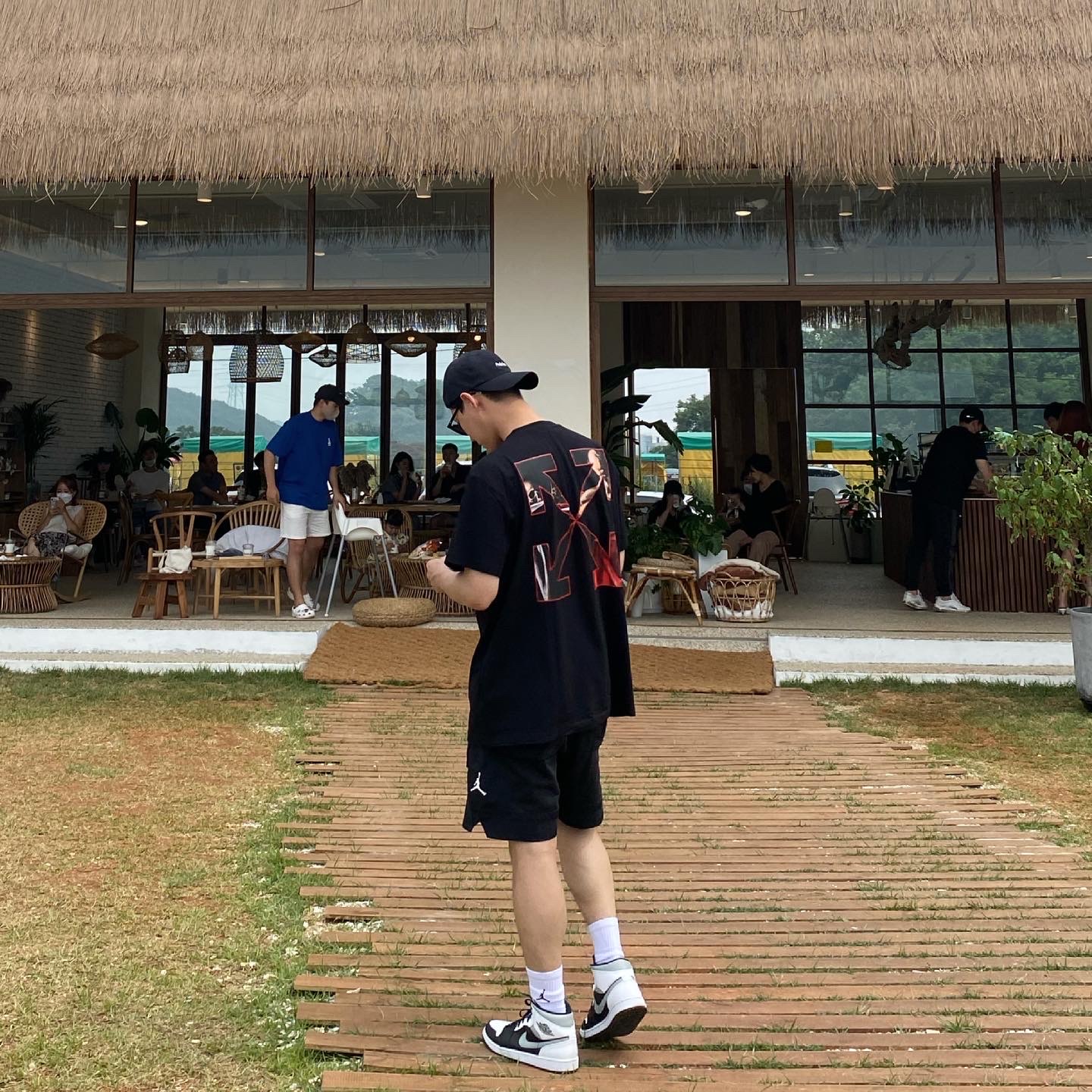 insta : @jonghwa_07님의 스타일 - 2