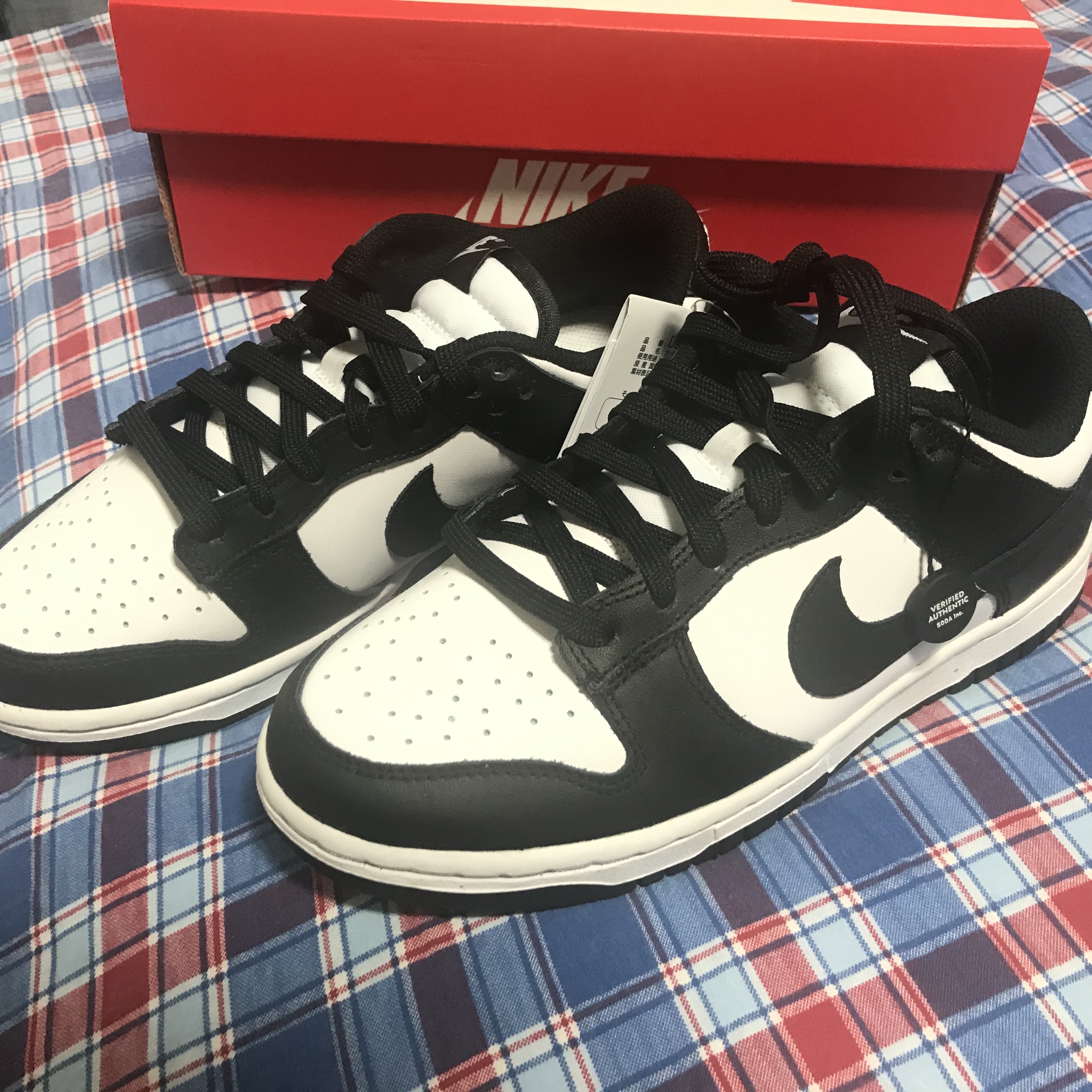 (W) Nike Dunk Low Black 착용 스타일