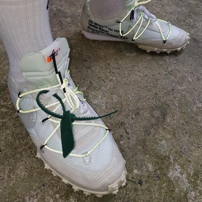 (W) Nike x Off-White Waffle Racer White 착용 스타일 - 2