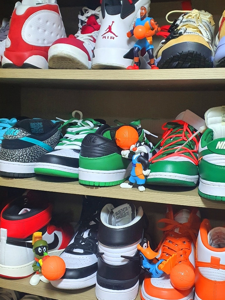 Nike x Tom Sachs Mars Yard Overshoe 3.0, Nike SB Dunk Low Pro Black and Classic Green 착용 스타일 - 4