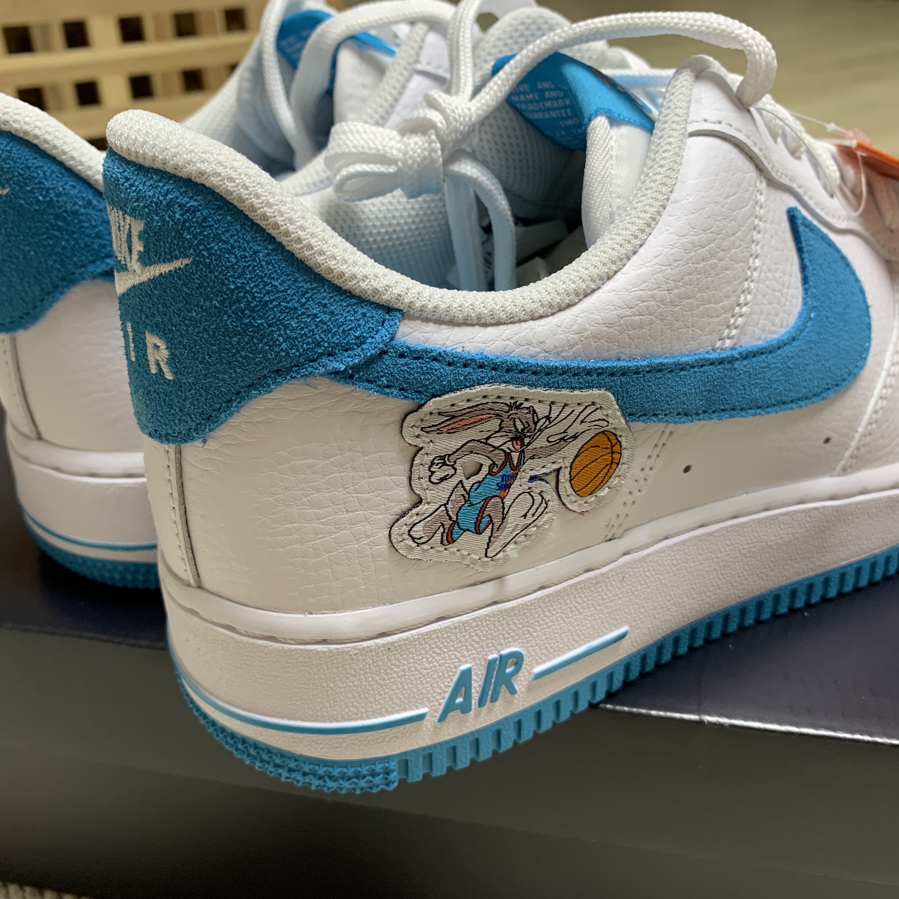 Nike x Space Jam: A New Legacy Air Force 1 '07 Tune Squad 착용 스타일 - 3