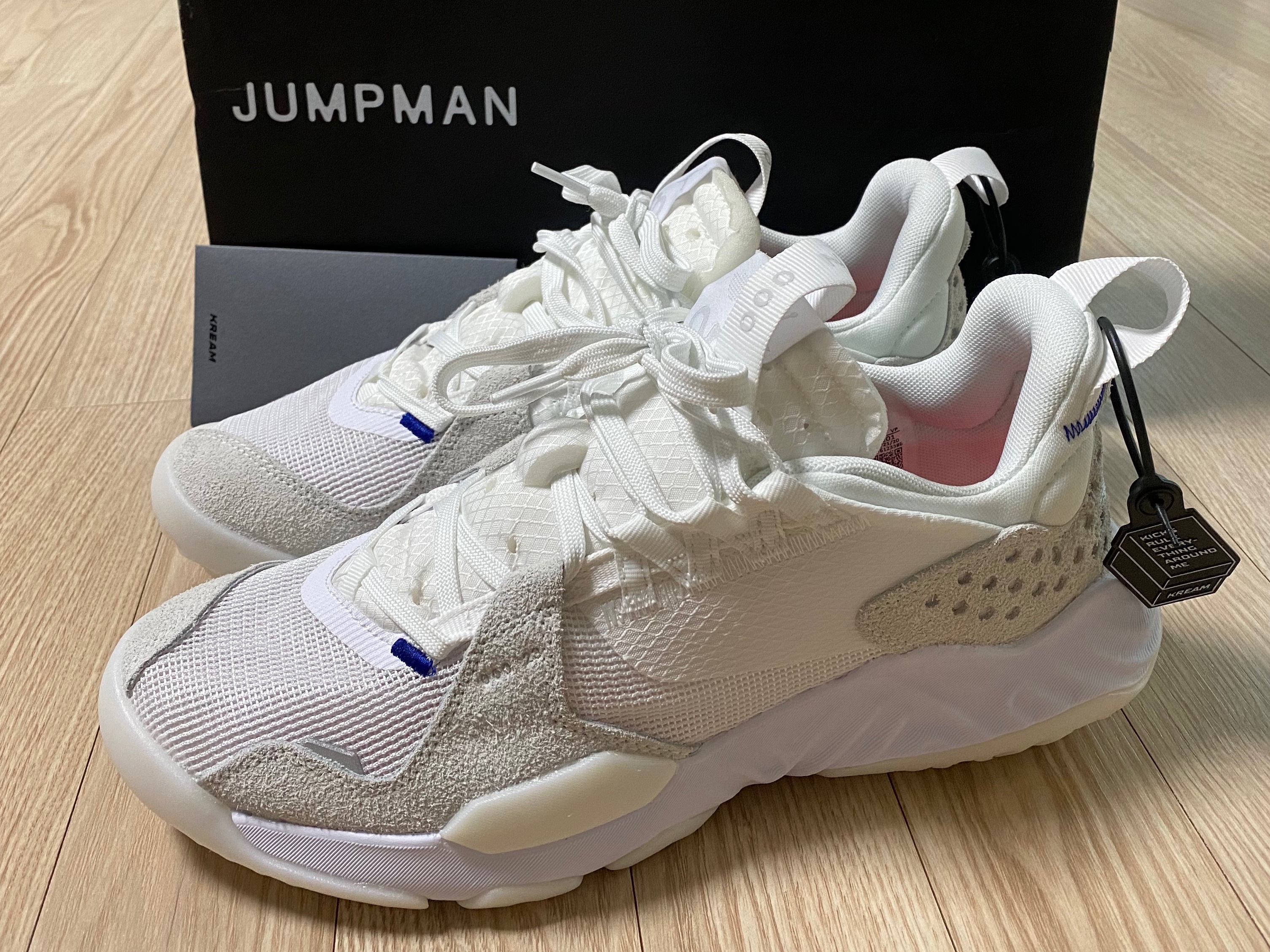Jordan Delta SP White Vast Grey 착용 스타일