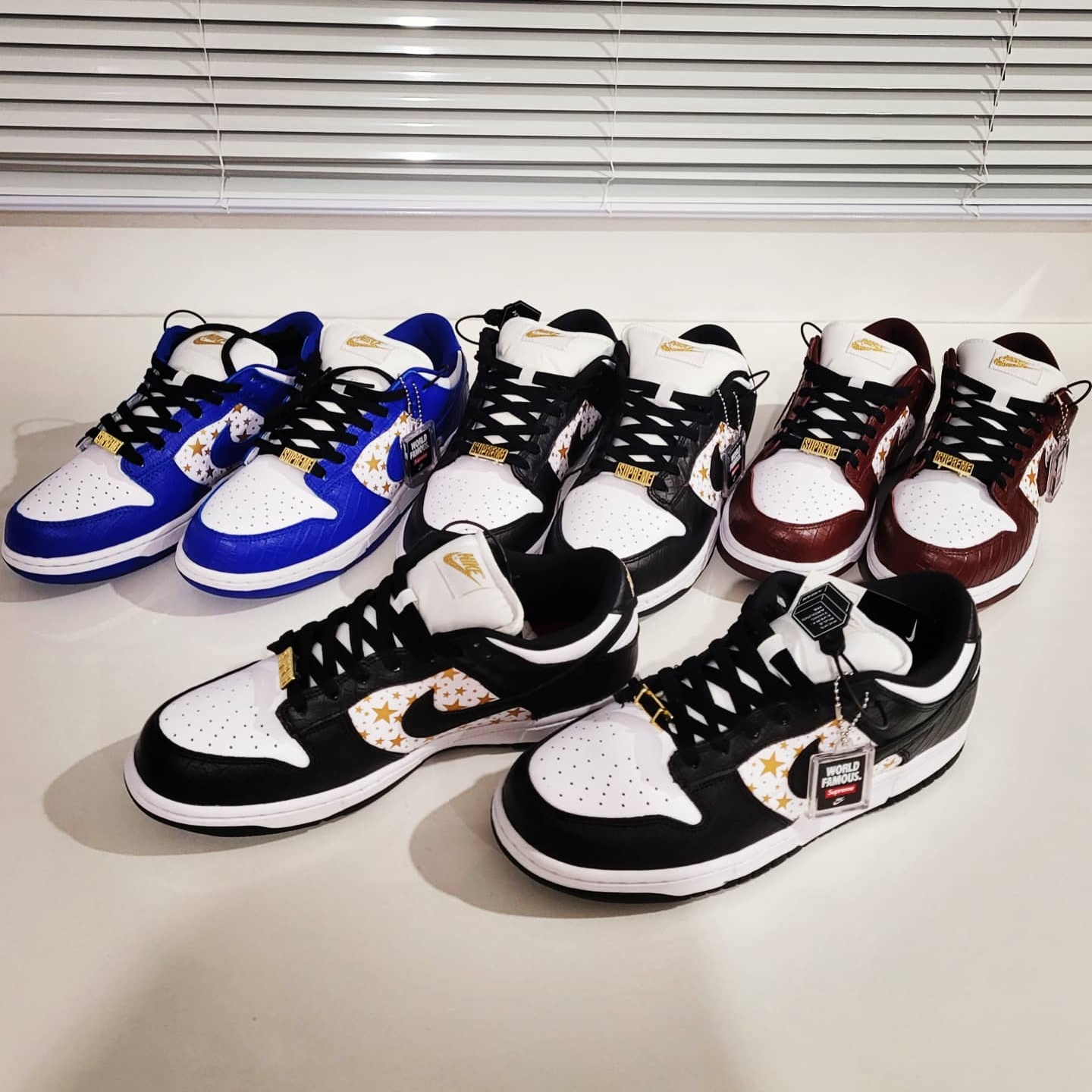 Nike x Supreme SB Dunk Low Black, Nike x Supreme SB Dunk Low Hyper Blue 착용 스타일 - 2