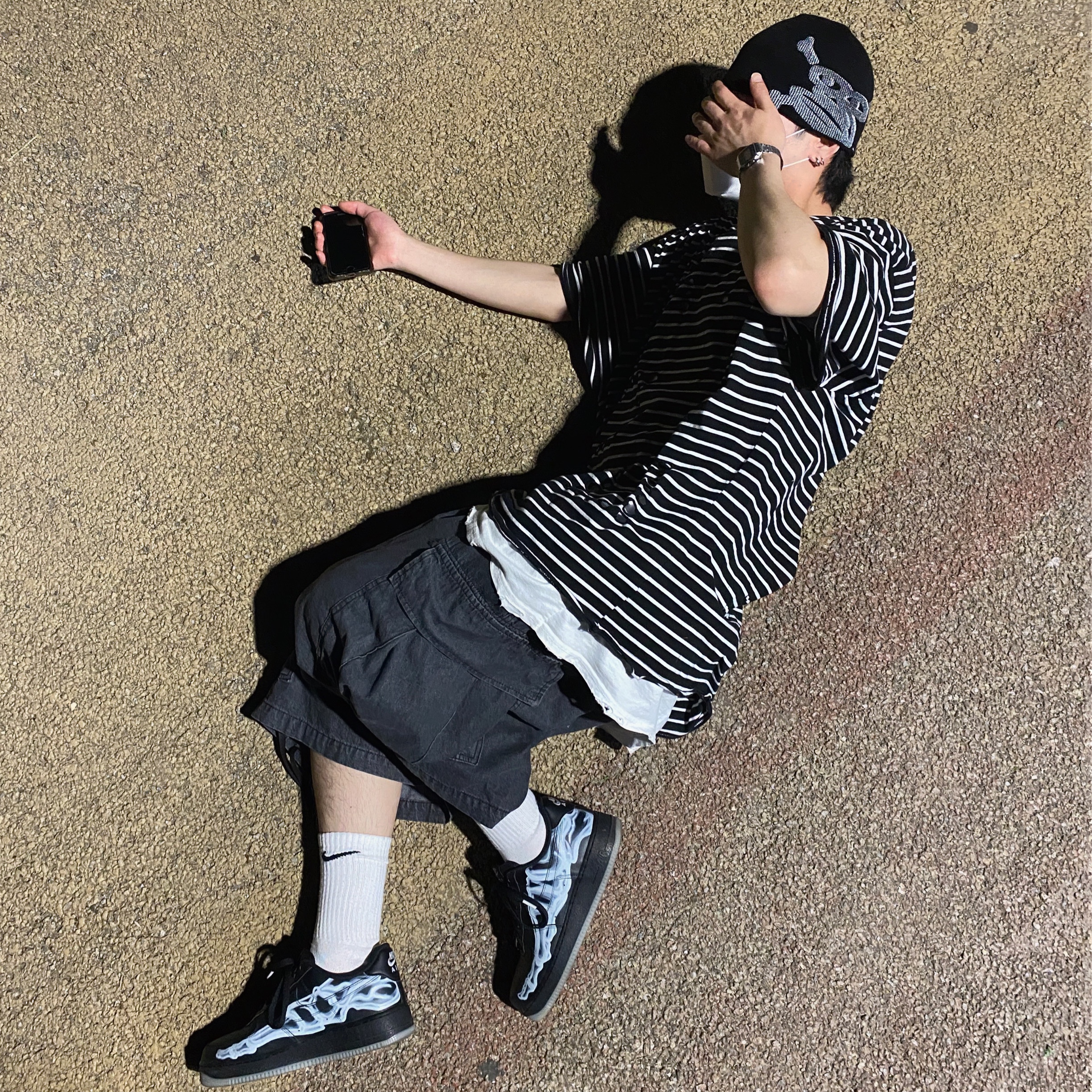 Nike Air Force 1 Low '07 Black Skeleton 착용 스타일