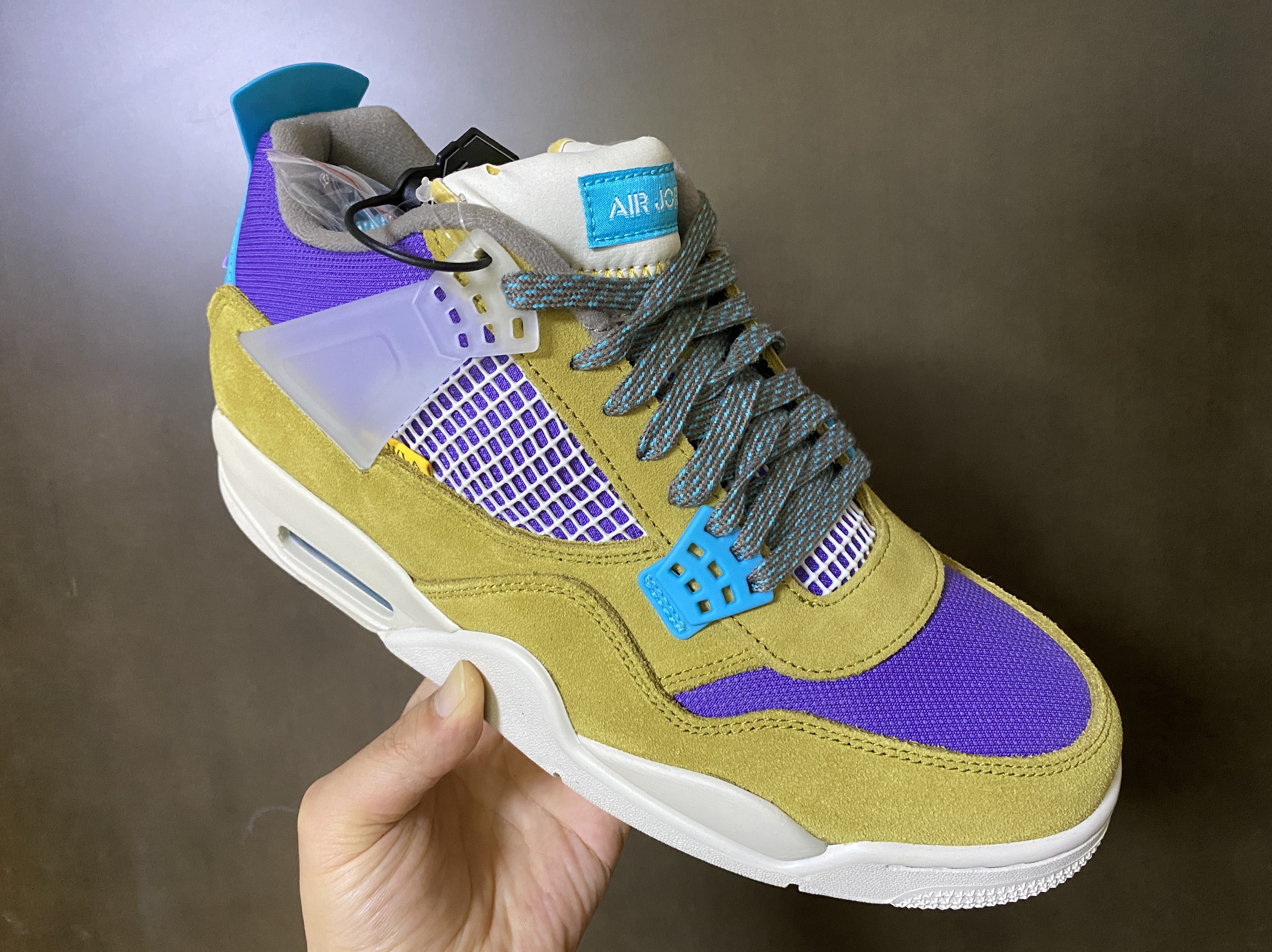 Jordan 4 x Union Retro SP Desert Moss 착용 스타일 - 2