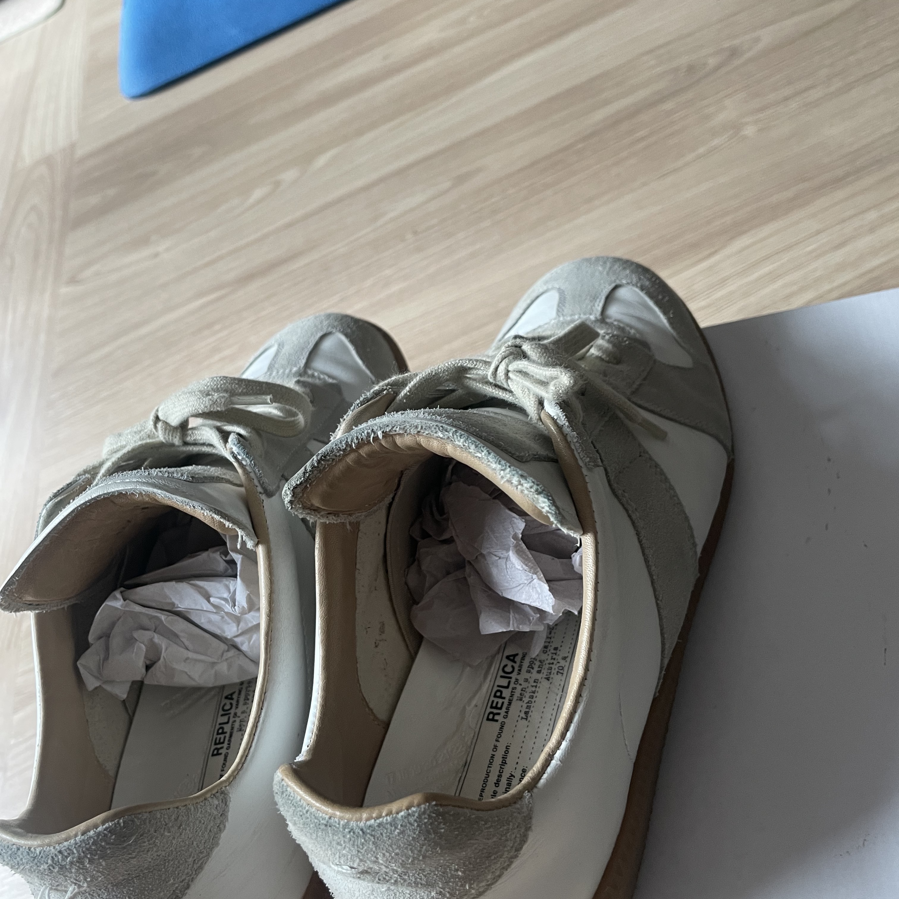Maison Margiela Calfskin Replica Sneakers 착용 스타일 - 3