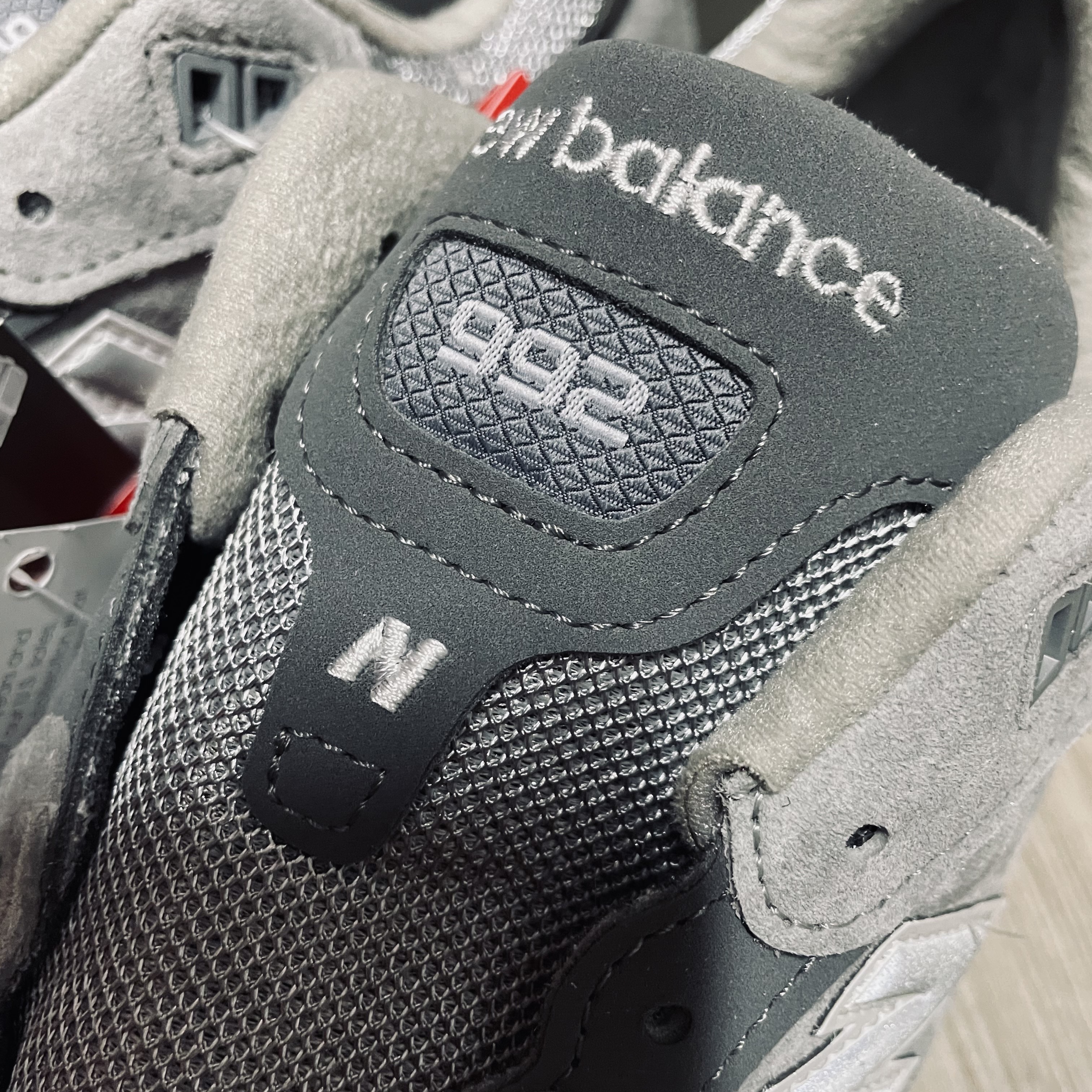 New Balance 992 Made in USA Grey - D Standard 착용 스타일 - 3