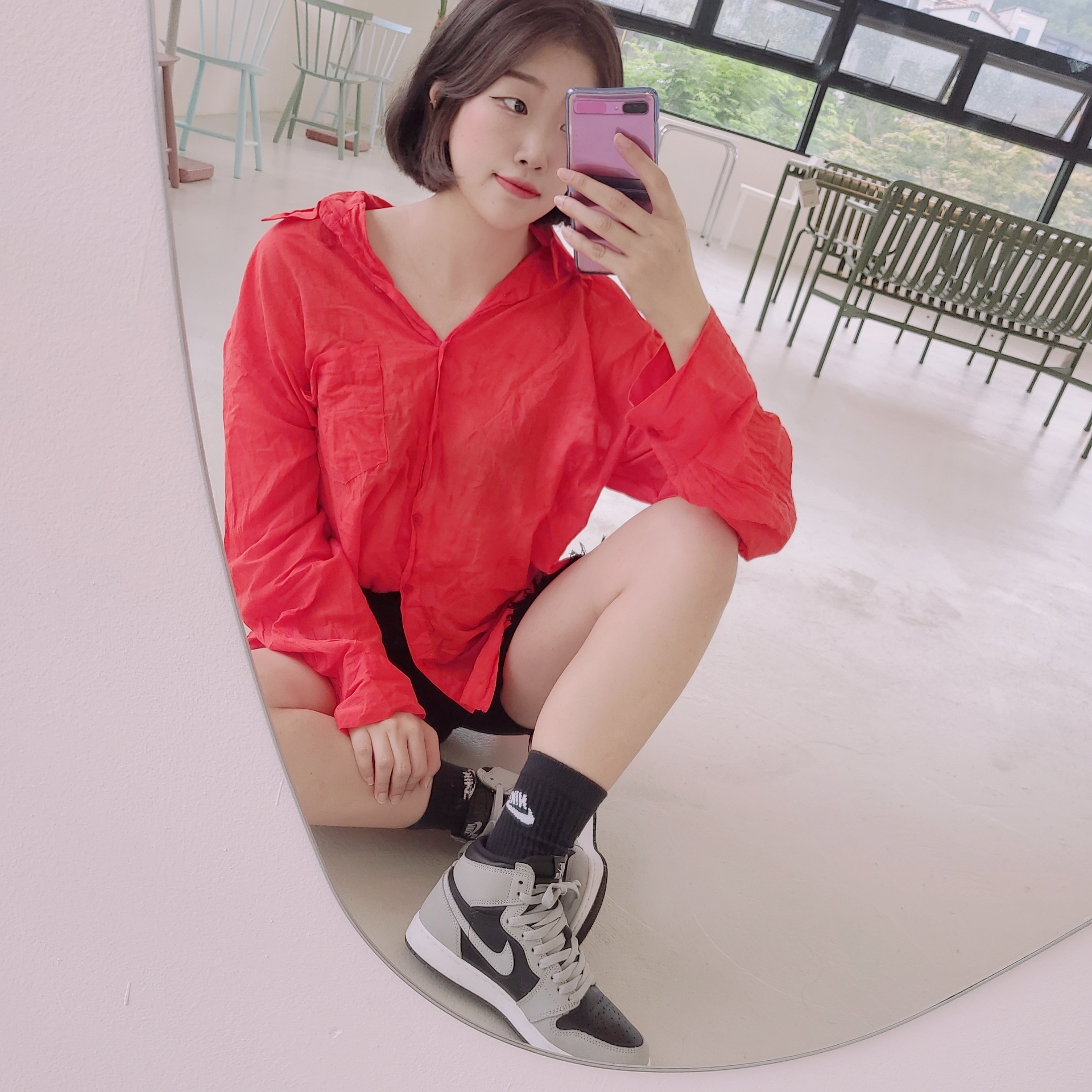 (GS) Jordan 1 Retro High OG Shadow 2.0, Jordan 1 Retro High OG Shadow 2.0 착용 스타일 - 2