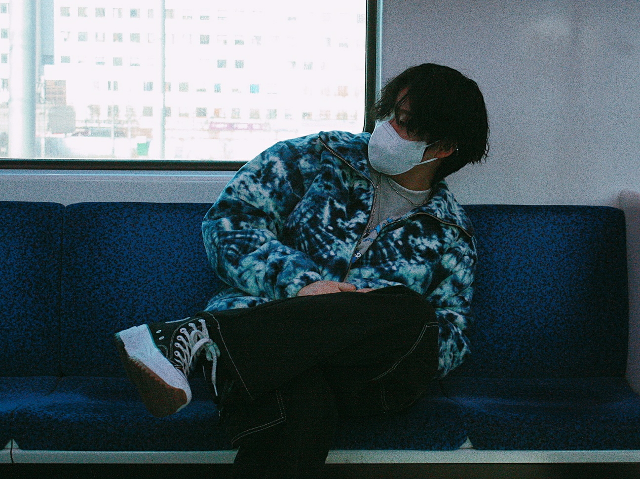 Converse Run Star Hike Hi Black White Gum 착용 스타일