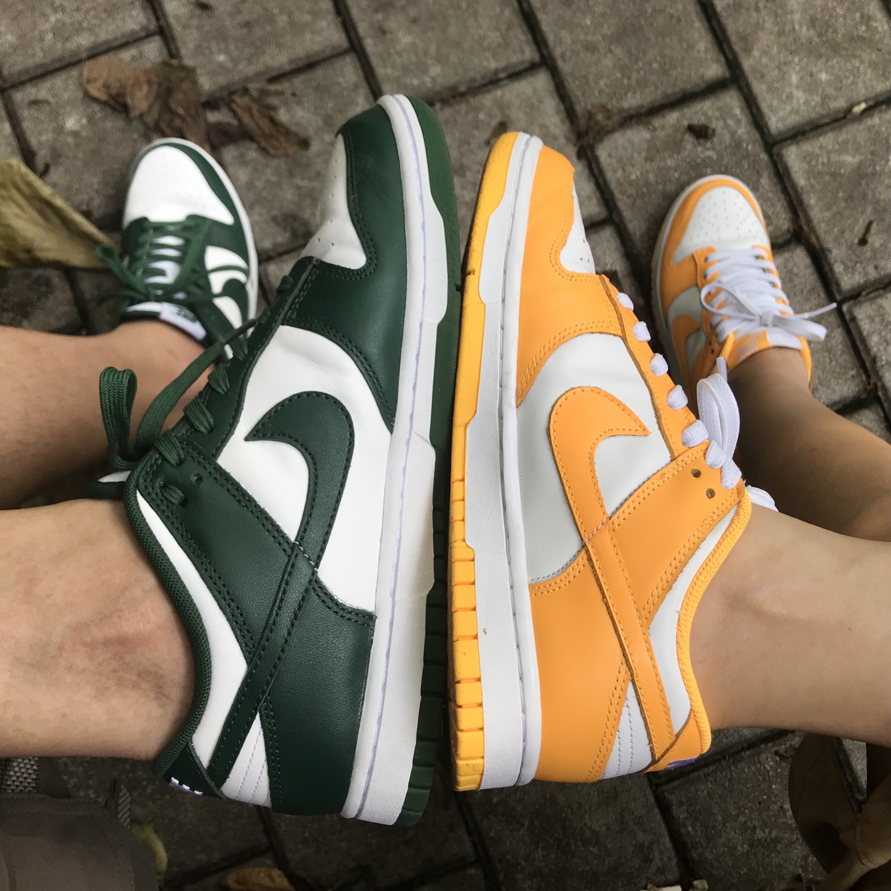 Nike Dunk Low Retro Varsity Green, (W) Nike Dunk Low Laser Orange 착용 스타일
