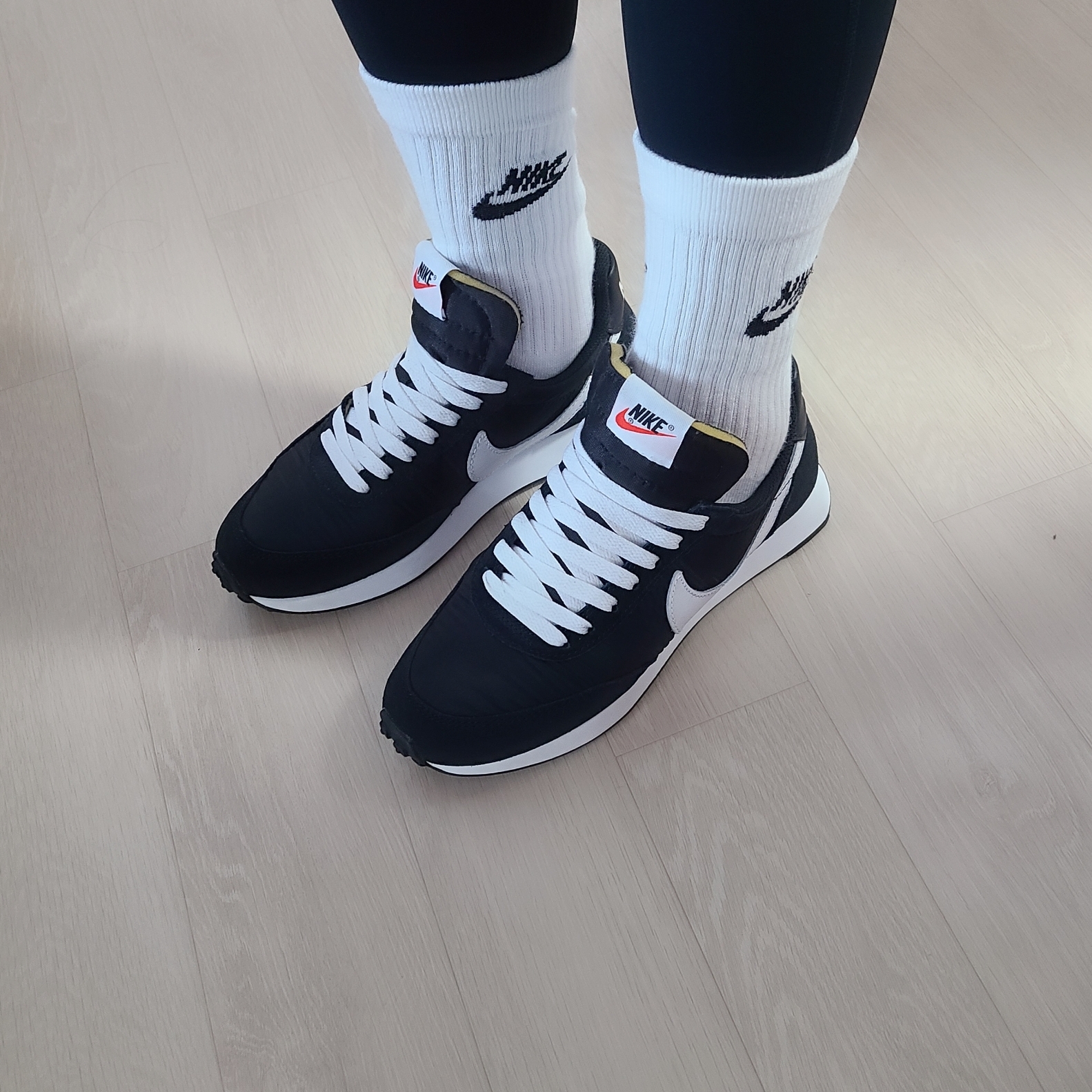 Nike Air Tailwind 79 Black White 착용 스타일