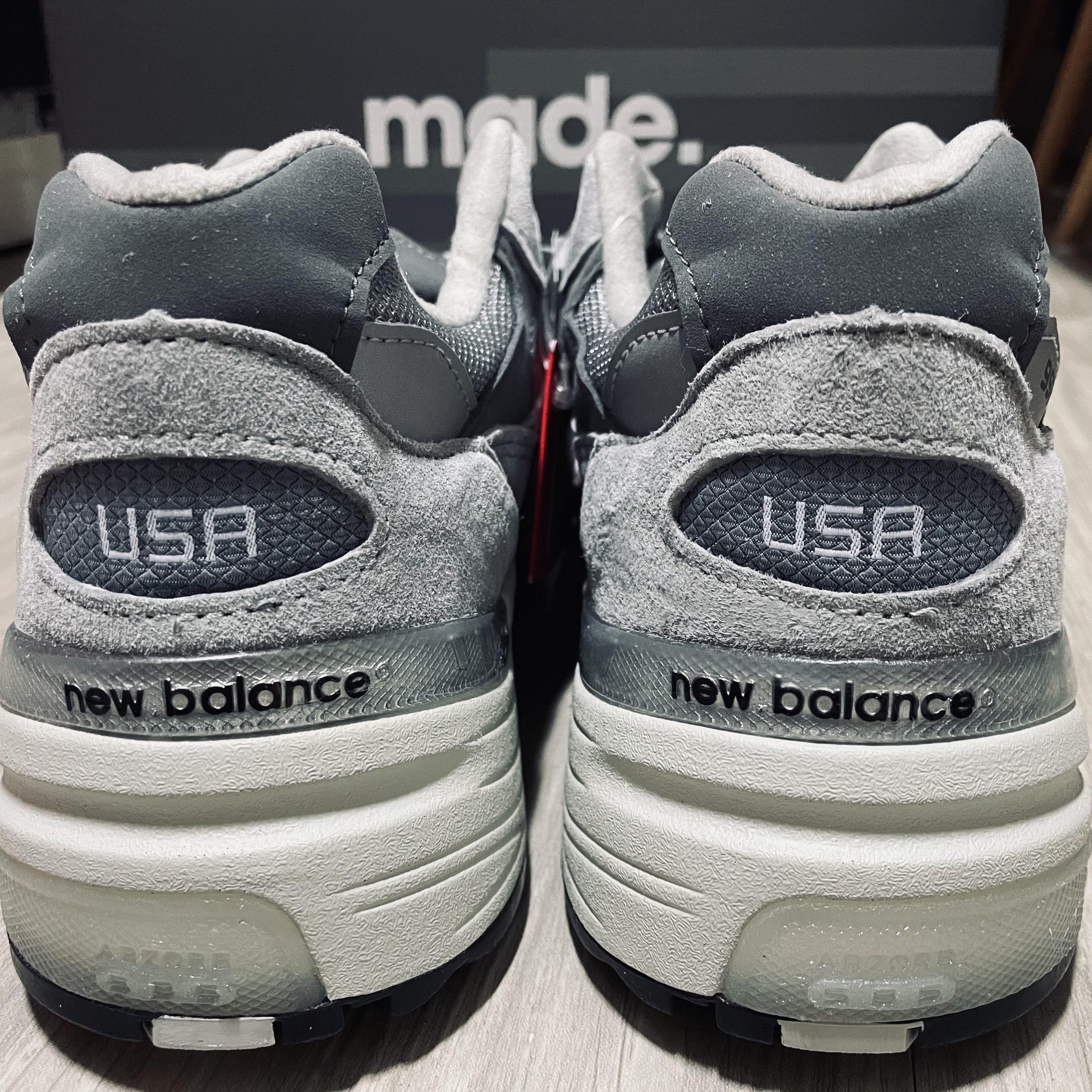 New Balance 992 Made in USA Grey - D Standard 착용 스타일 - 2