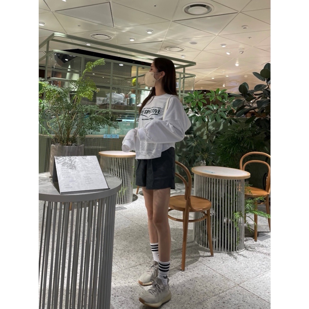 Adidas Yeezy Boost 350 V2 Sesame 2018 착용 스타일
