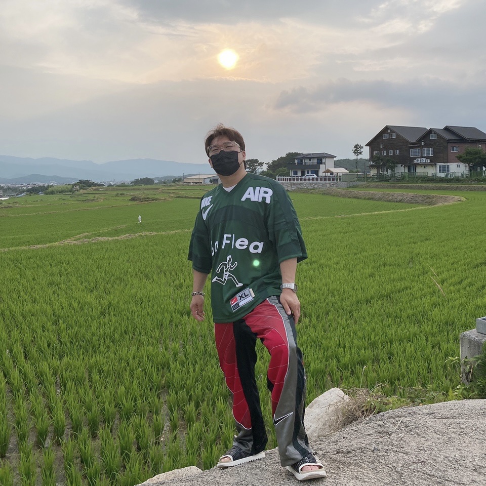 Nike x Cactus Plant Flea Market S/S Jersey Green - Asia, Nike Asuna Slide Pale Ivory Rattan 착용 스타일