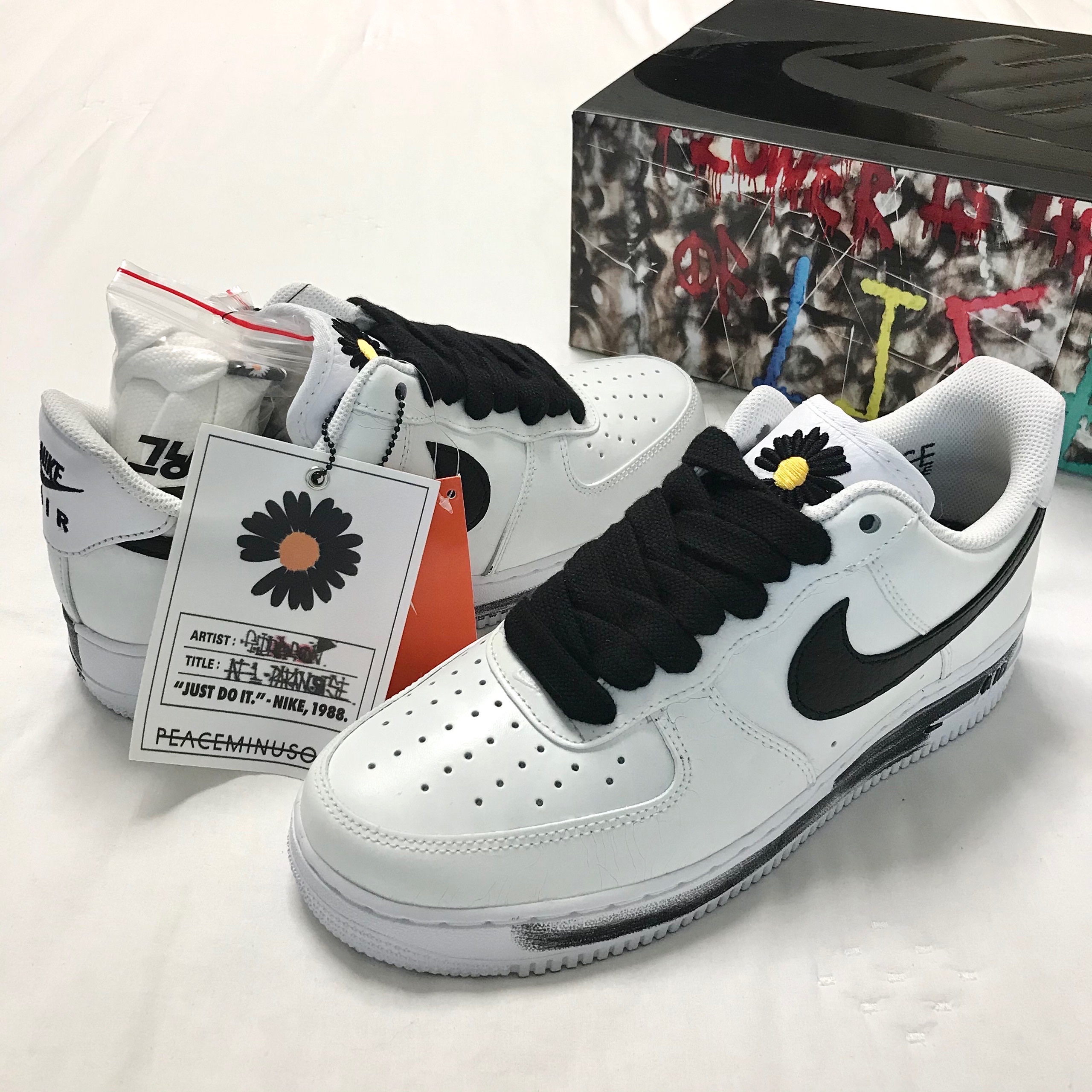 Nike x Peaceminusone Air Force 1 Low Para-Noise 2.0 착용 스타일